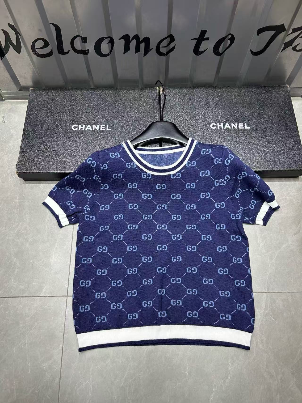 GUCC1 オールロゴ ウール セーター【50％割引+送料無料】