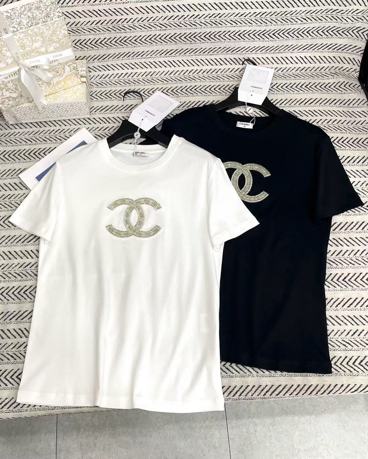 CHANE1 ダブルC 刺繍 金糸 Tシャツ【50％割引+送料無料】