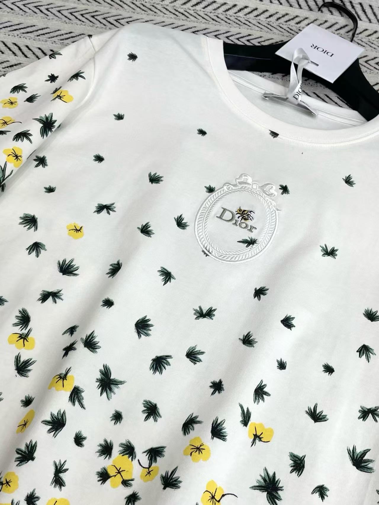 DIOR ボウ＆ビー Tシャツ【50％割引+送料無料】
