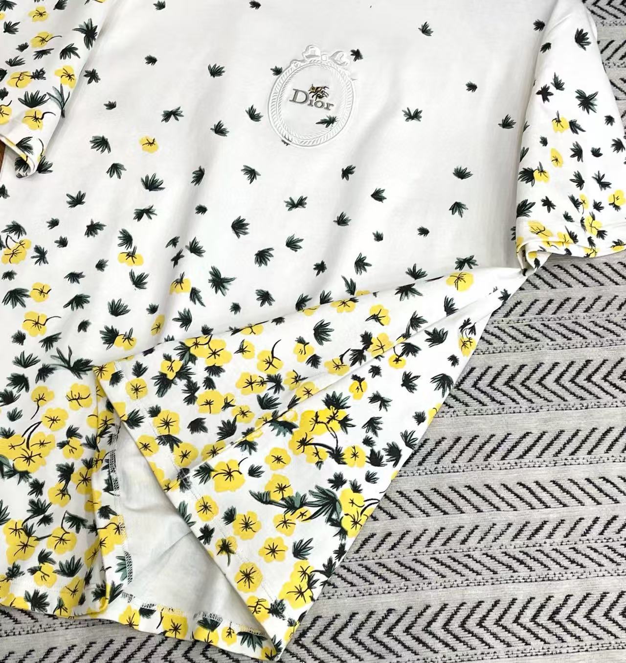 DIOR ボウ＆ビー Tシャツ【50％割引+送料無料】