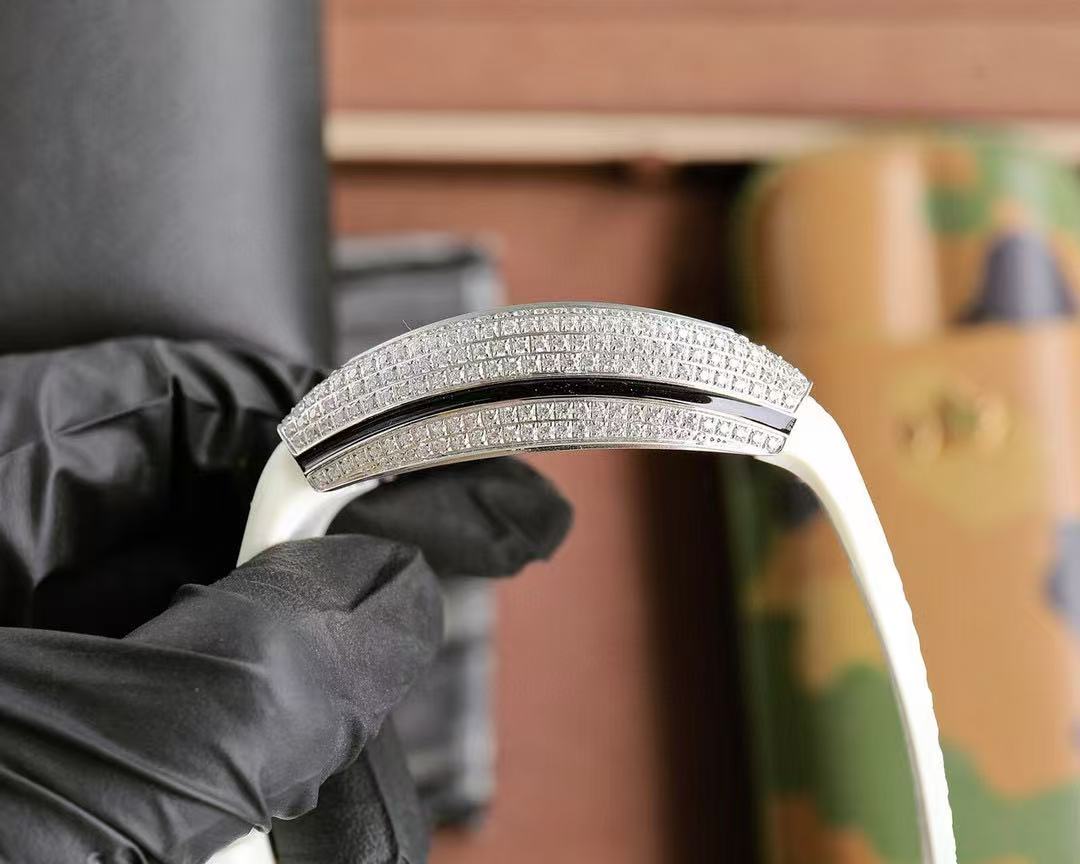 Frank Mul1er自動巻き機械式レザーレディース腕時計【50％割引+送料無料】