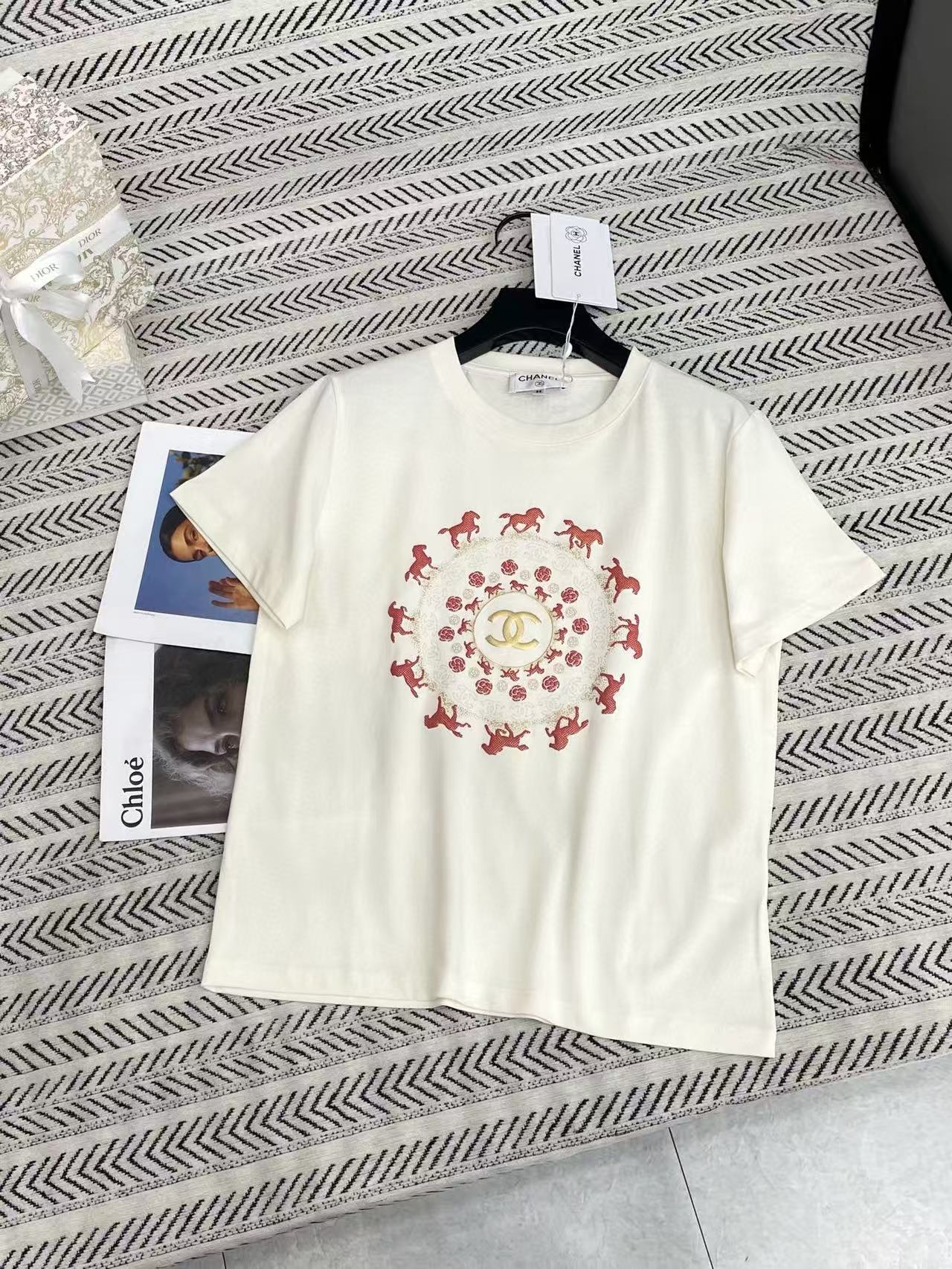 CHANE1 ダブルC ホースTシャツ【50％割引+送料無料】