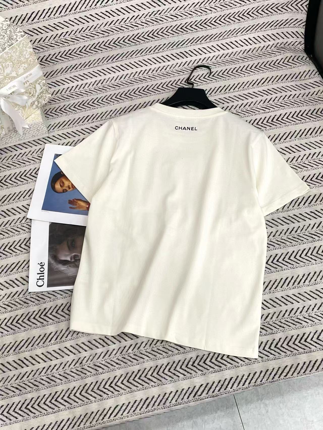 CHANE1 ダブルC ホースTシャツ【50％割引+送料無料】