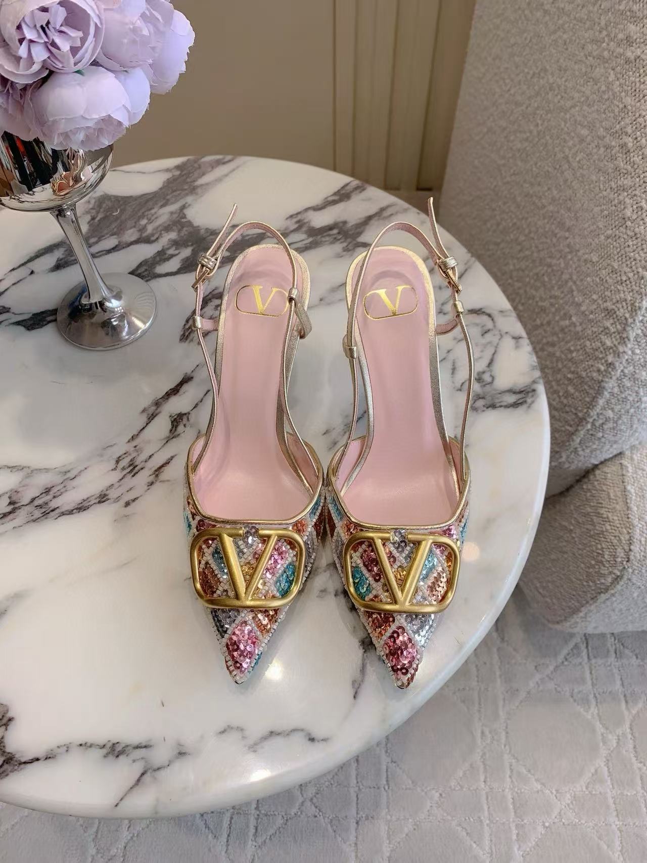 VALENT1NO 高品質スパンコール付きポインテッドトゥハイヒール【50％割引+送料無料】