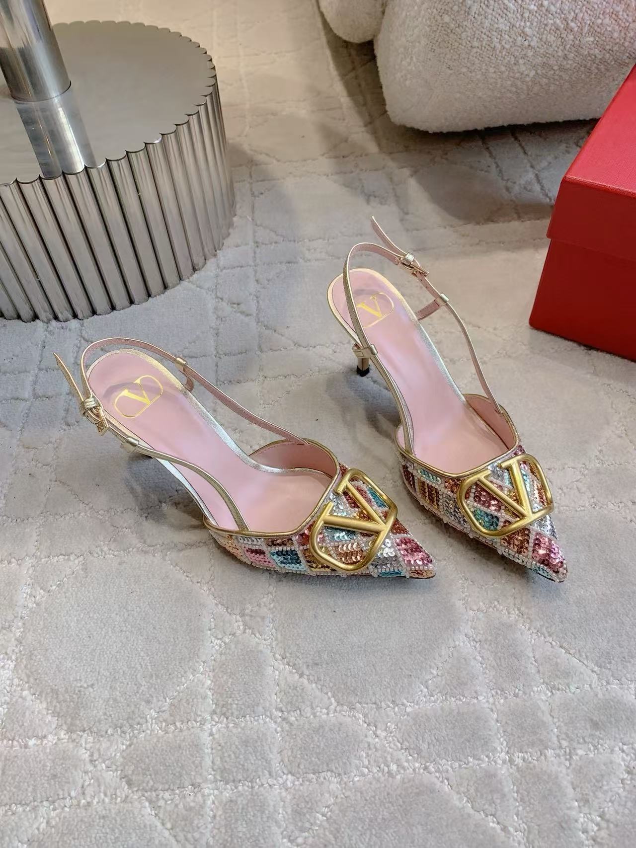 VALENT1NO 高品質スパンコール付きポインテッドトゥハイヒール【50％割引+送料無料】