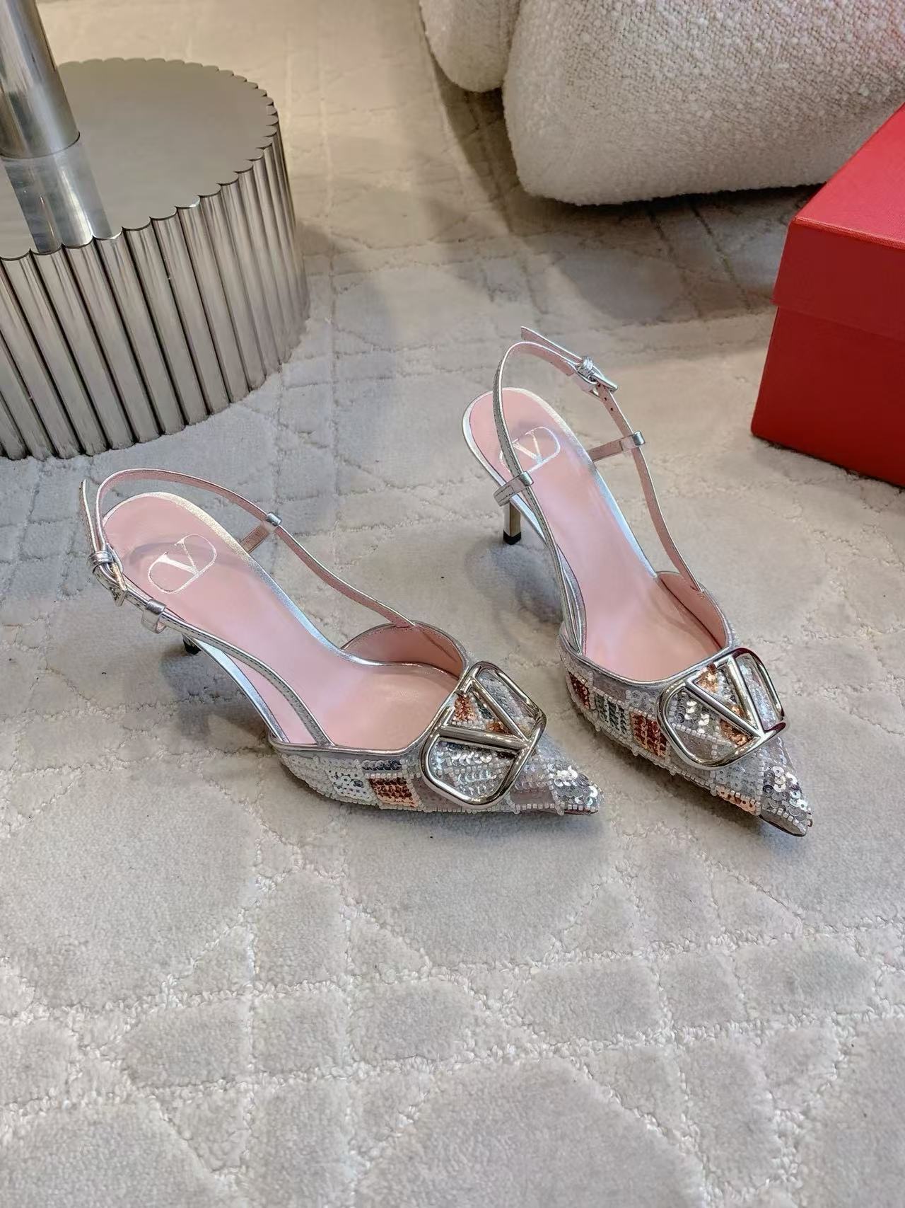 VALENT1NO 高品質スパンコール付きポインテッドトゥハイヒール【50％割引+送料無料】