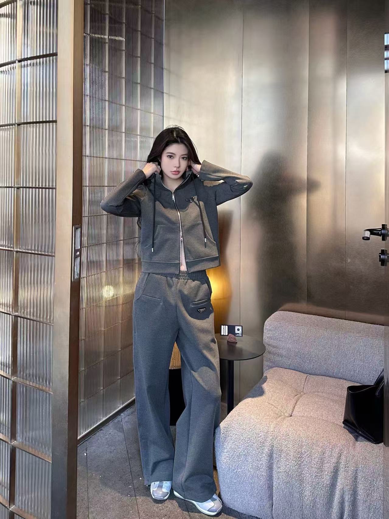 PR4DA フード付きジップアップジャケット+パンツ ツーピースセット【50％割引+送料無料】