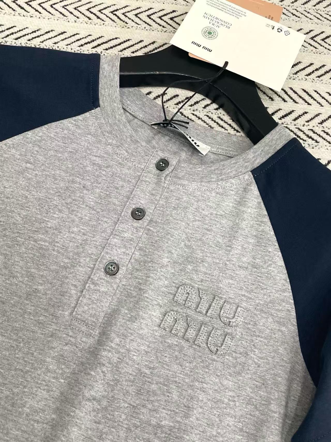 M1UM1U カラーブロック ボタンアップ Tシャツ【50％割引+送料無料】