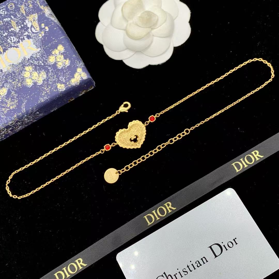 DI0Rハート型のルビーブレスレット【50％割引+送料無料】