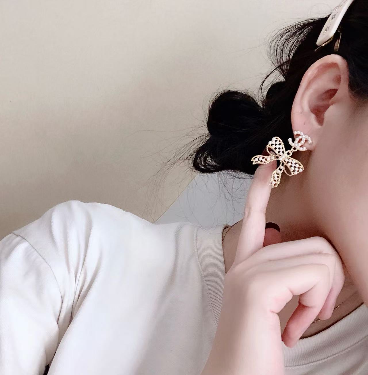 CHANE1 ボウパールスタッドイヤリング【50％割引+送料無料】