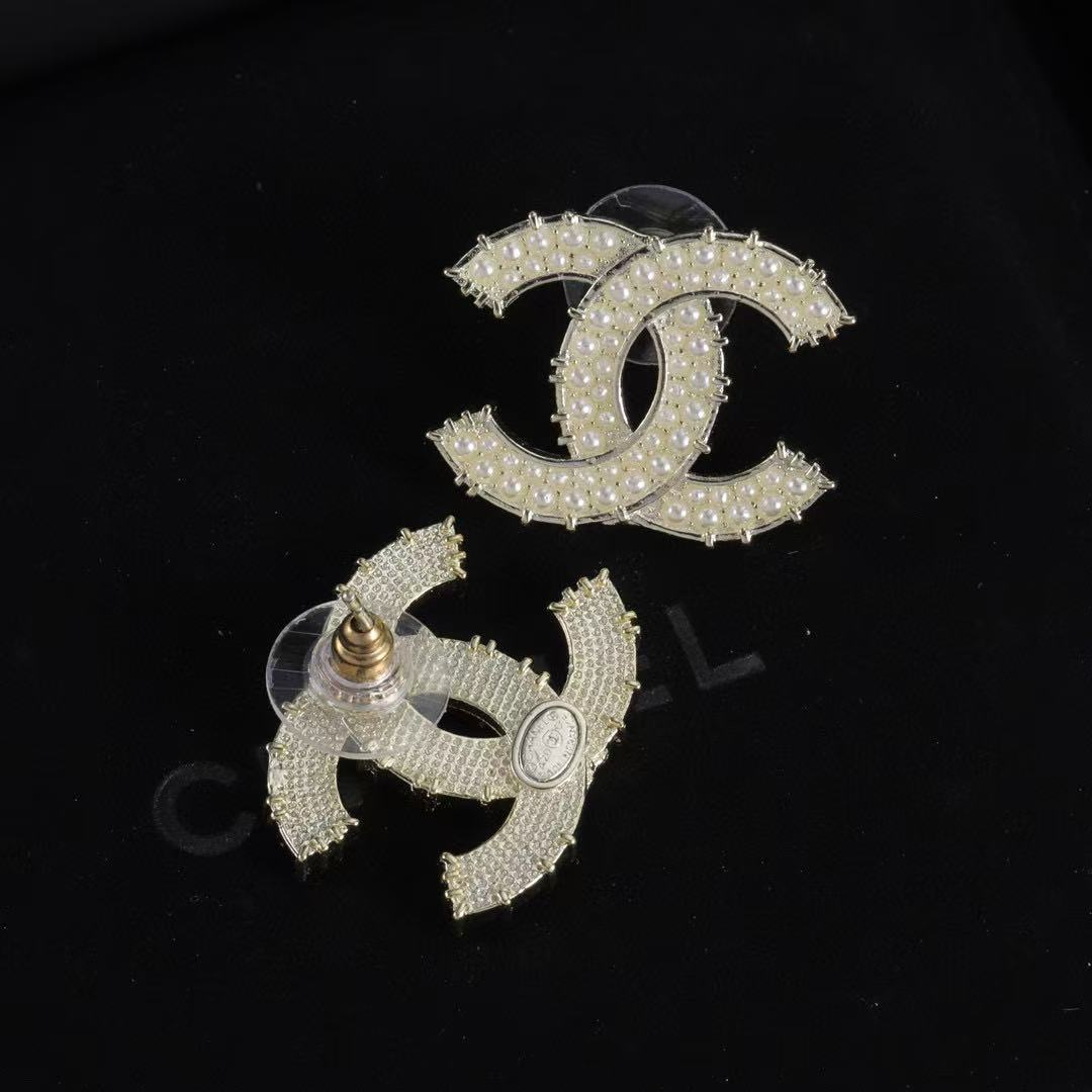 CHANE1 ダブルC パール スタッドピアス【50％割引+送料無料】