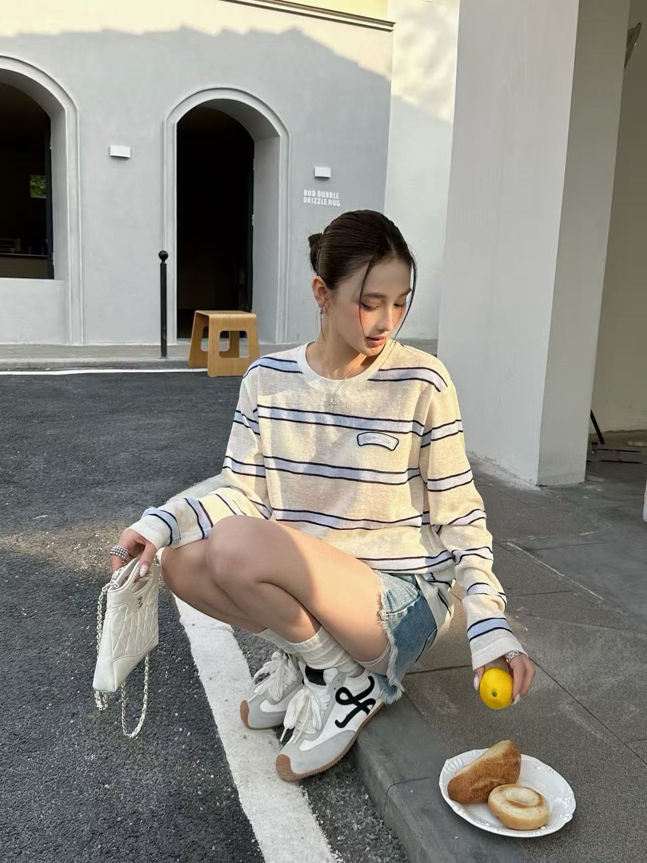 M1UM1U ストライプサンプロテクションTシャツ【50％割引+送料無料】