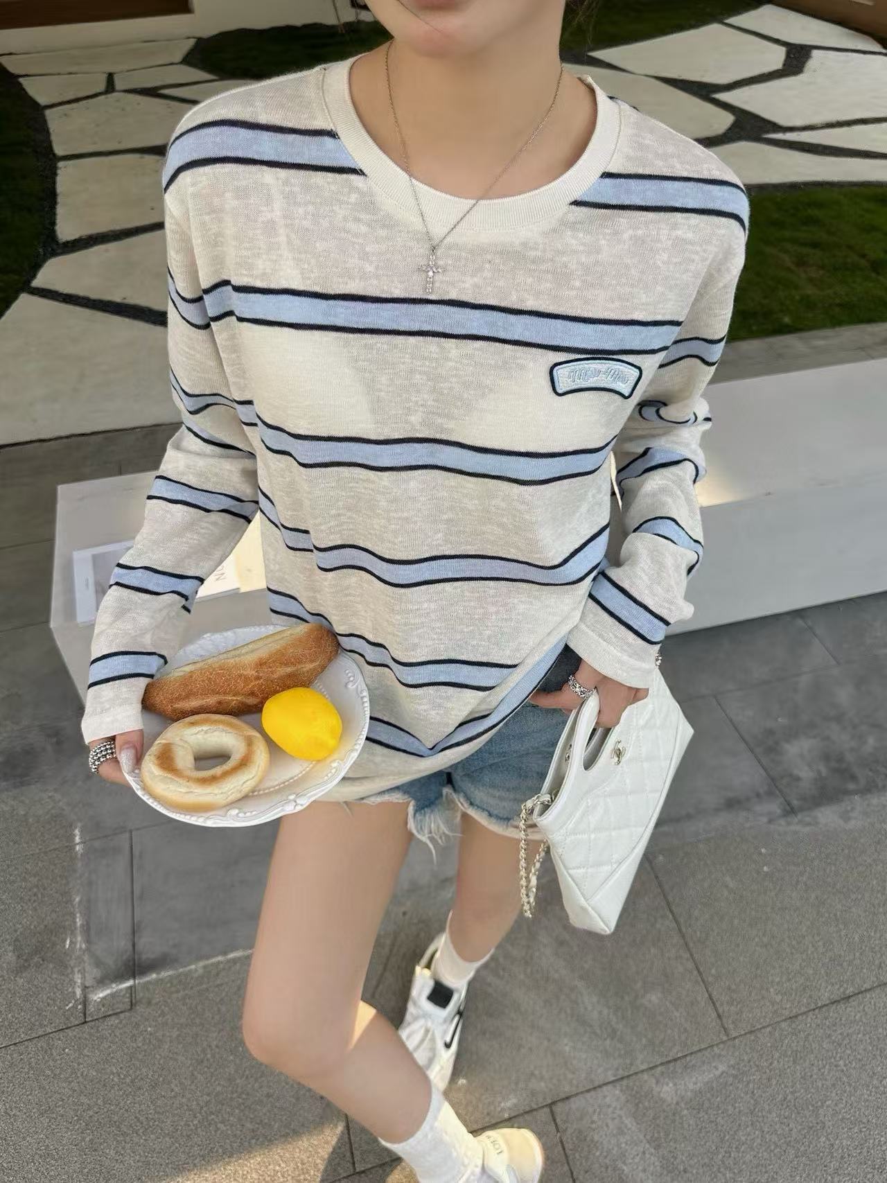 M1UM1U ストライプサンプロテクションTシャツ【50％割引+送料無料】