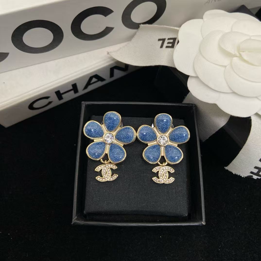CHANE1 ブルーフラワーイヤリング【50％割引+送料無料】