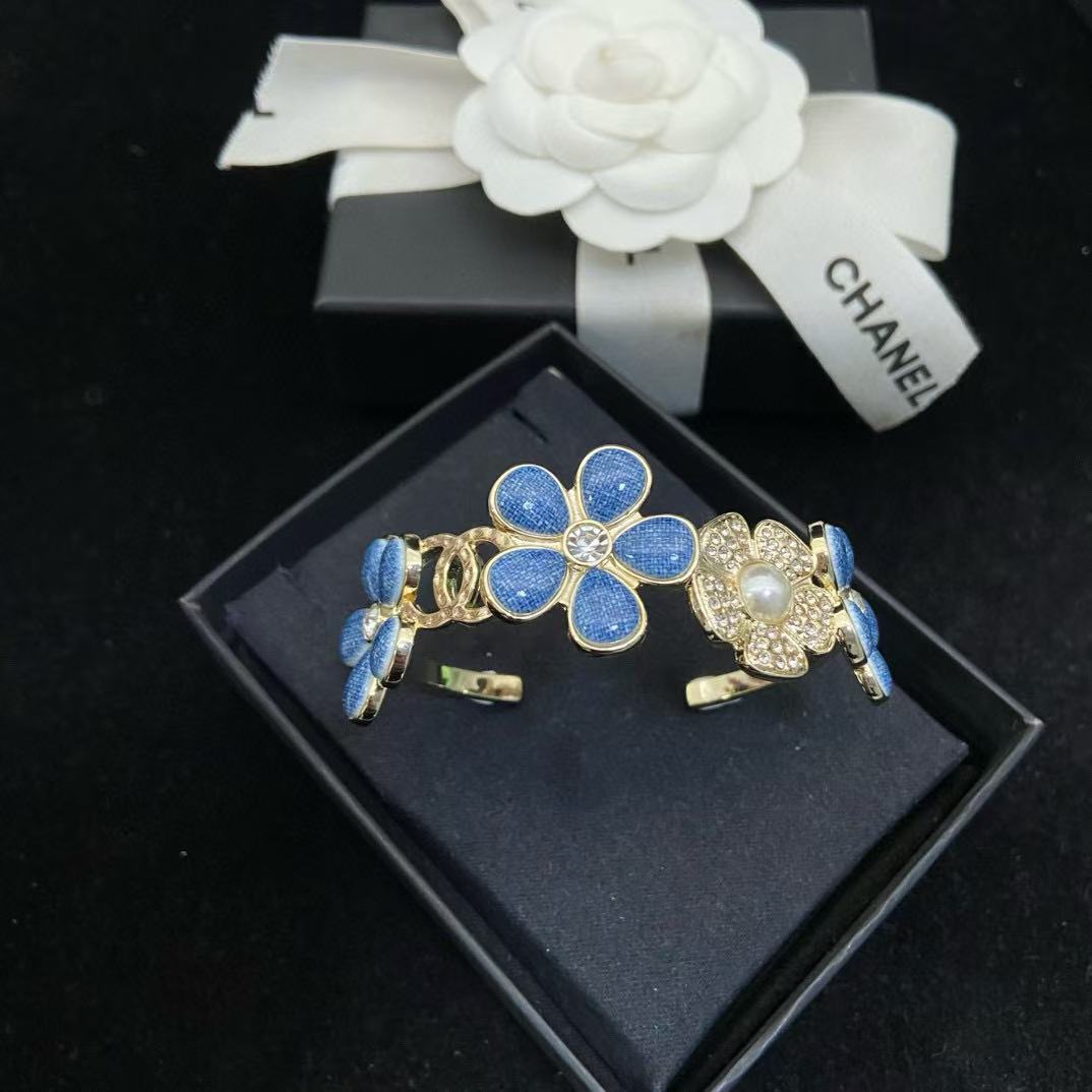 CHANE1 ブルーフラワーブレスレット【50％割引+送料無料】