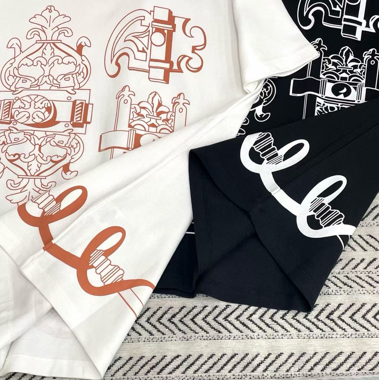 HERME5 プリントTシャツ【50％割引+送料無料】