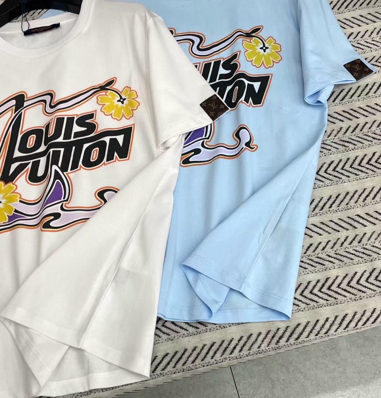 LVプリントレターTシャツ【50％割引+送料無料】