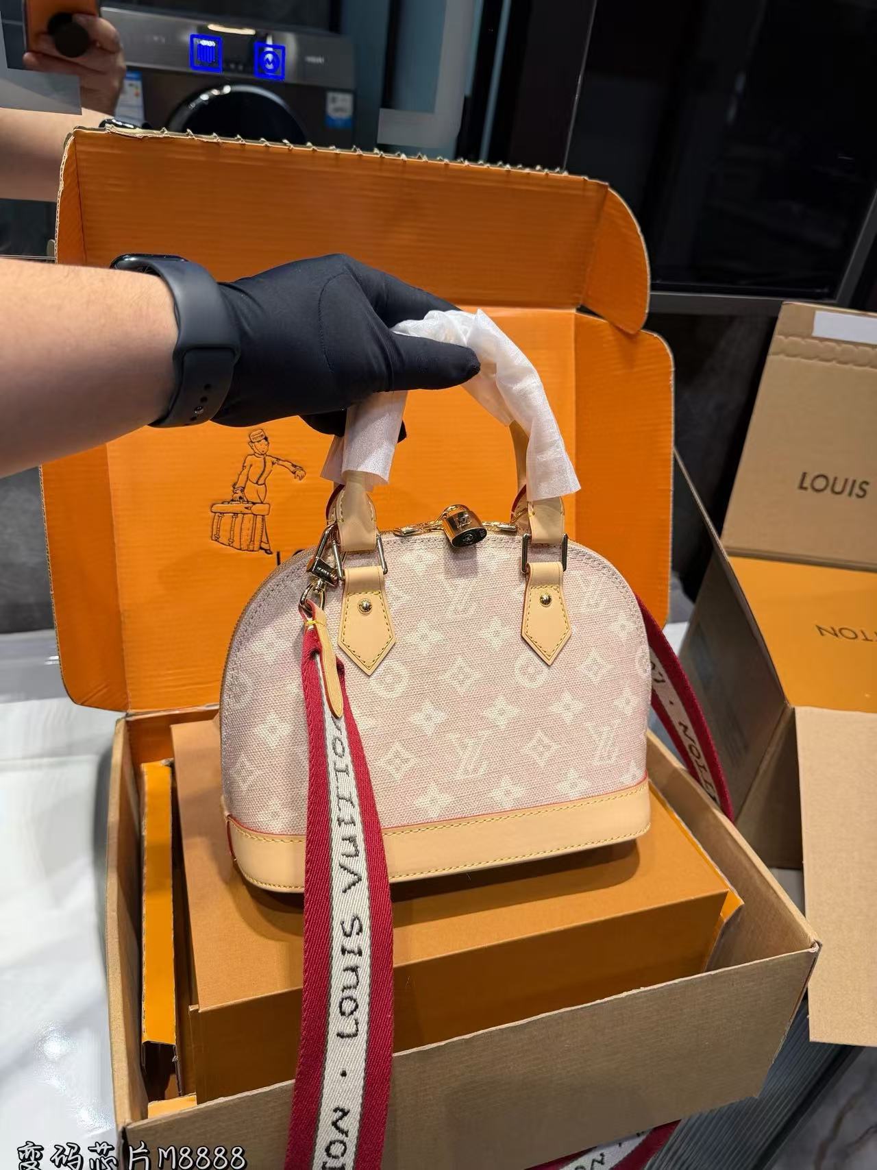 LVプリントハンドバッグ【50％割引+送料無料】