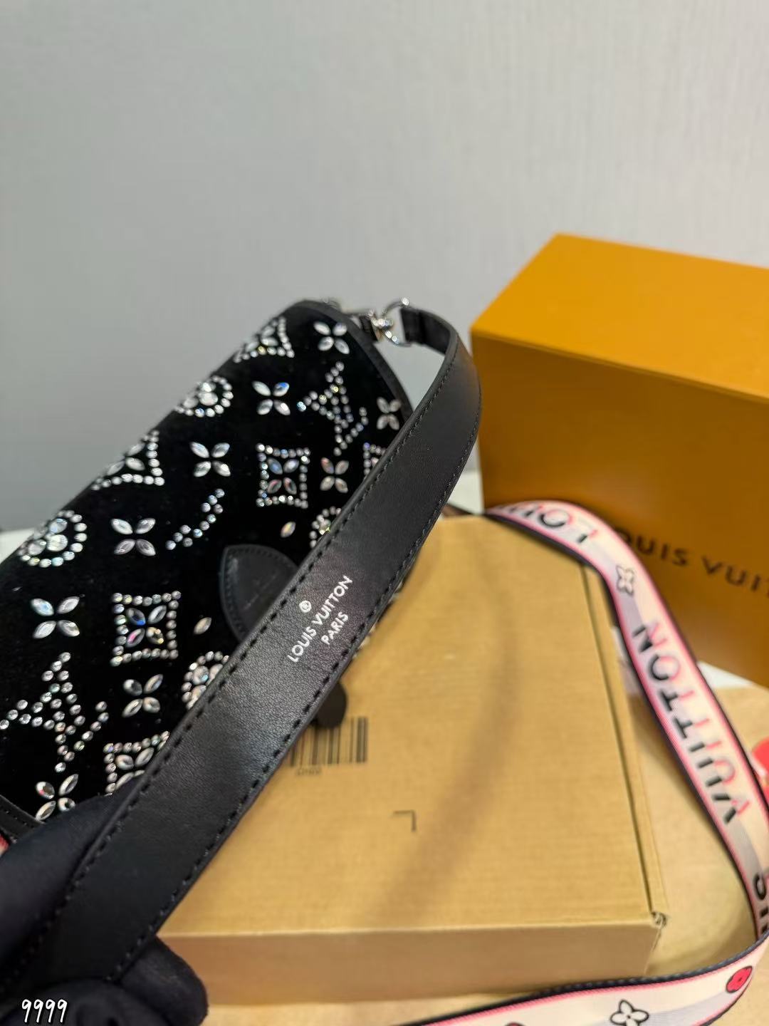 LV ダイヤモンド バゲット ショルダー/クロスボディバッグ【50％割引+送料無料】