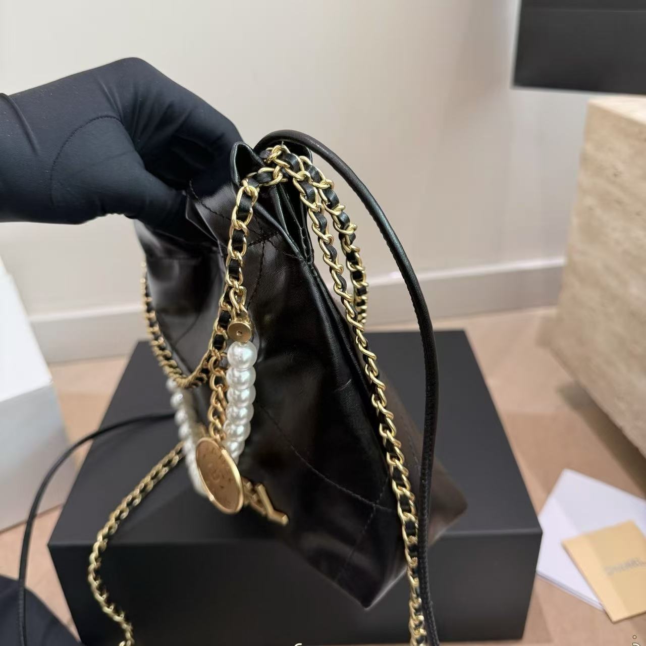 CHANE1 ラムスキンパールチェーンバッグ【50％割引+送料無料】