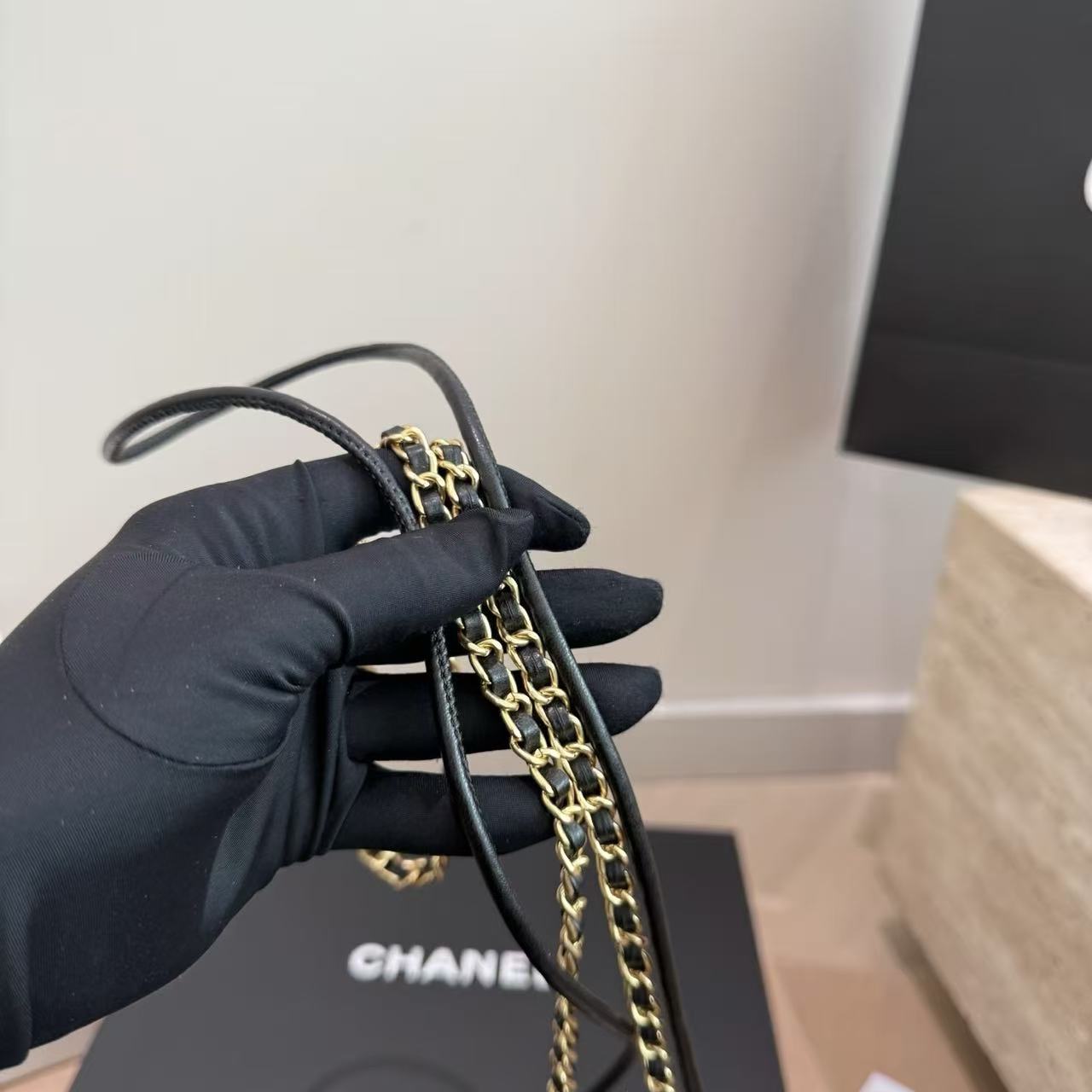 CHANE1 ラムスキンパールチェーンバッグ【50％割引+送料無料】