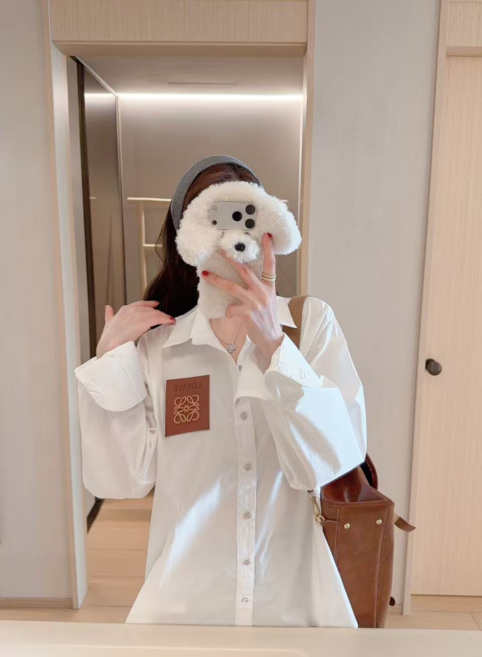 L0WEW レザーラベル ルーズフィットシャツ【50％割引+送料無料】