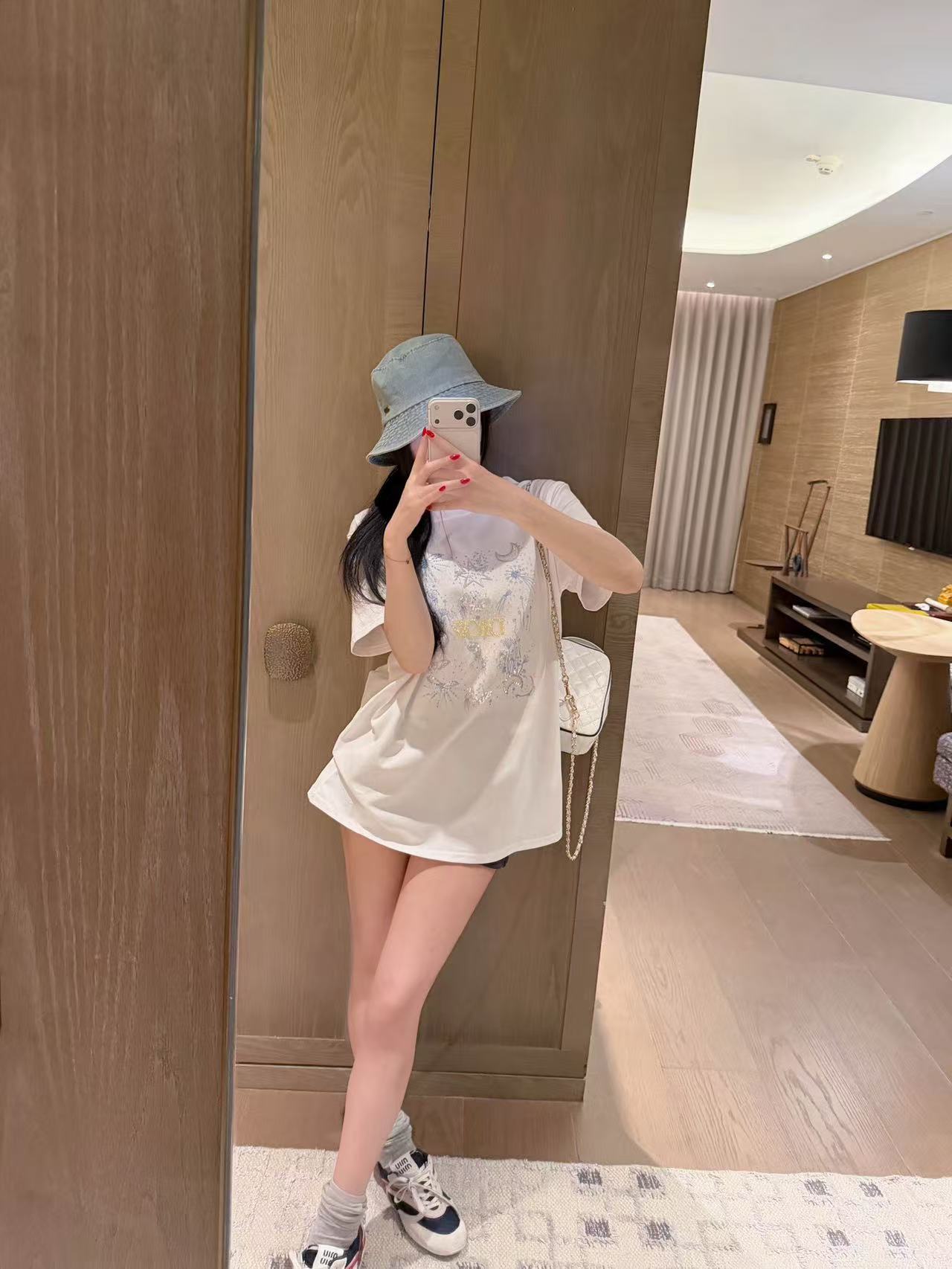 DIOR 刺繍 ムーン Tシャツ【50％割引+送料無料】