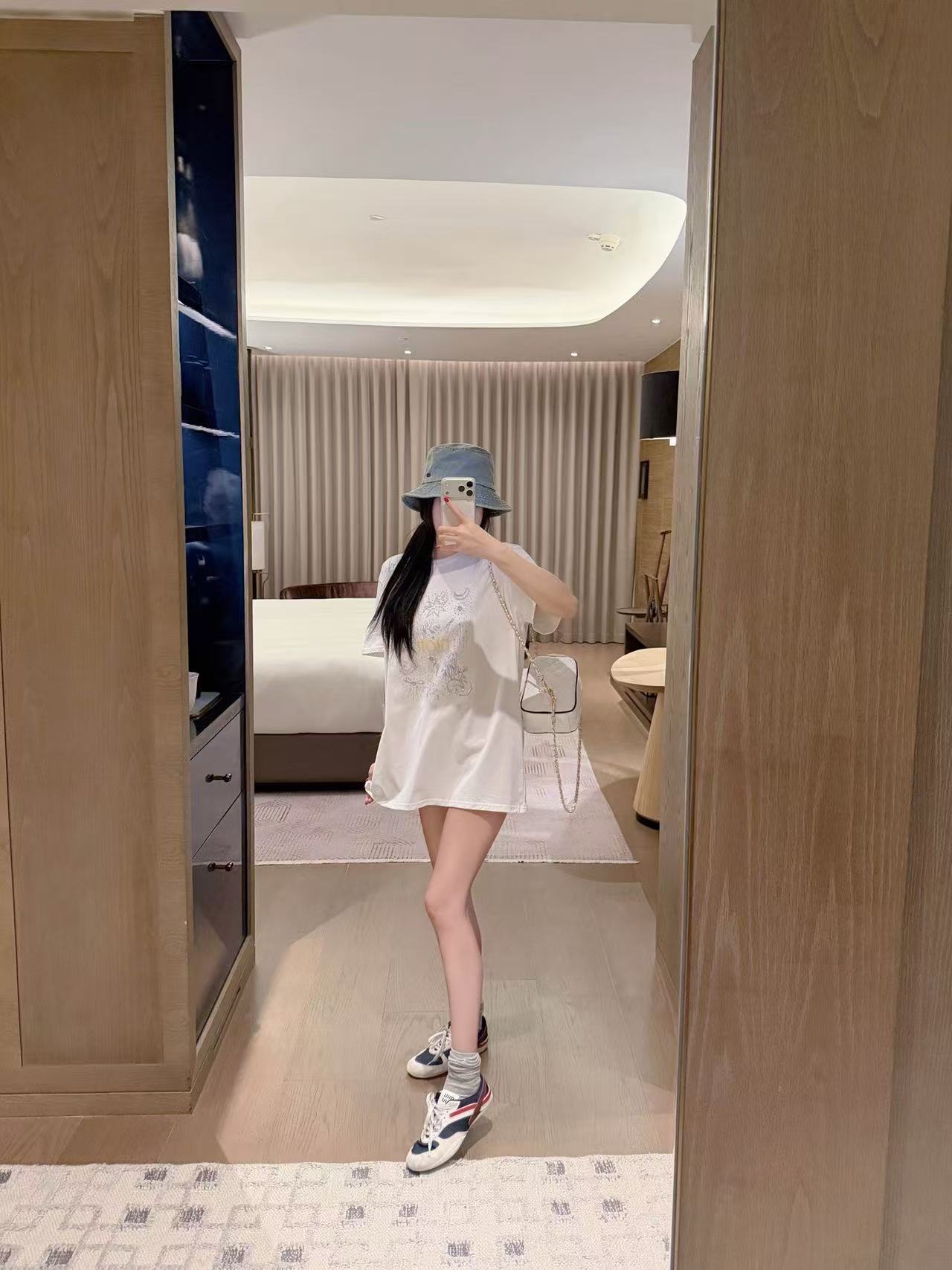 DIOR 刺繍 ムーン Tシャツ【50％割引+送料無料】