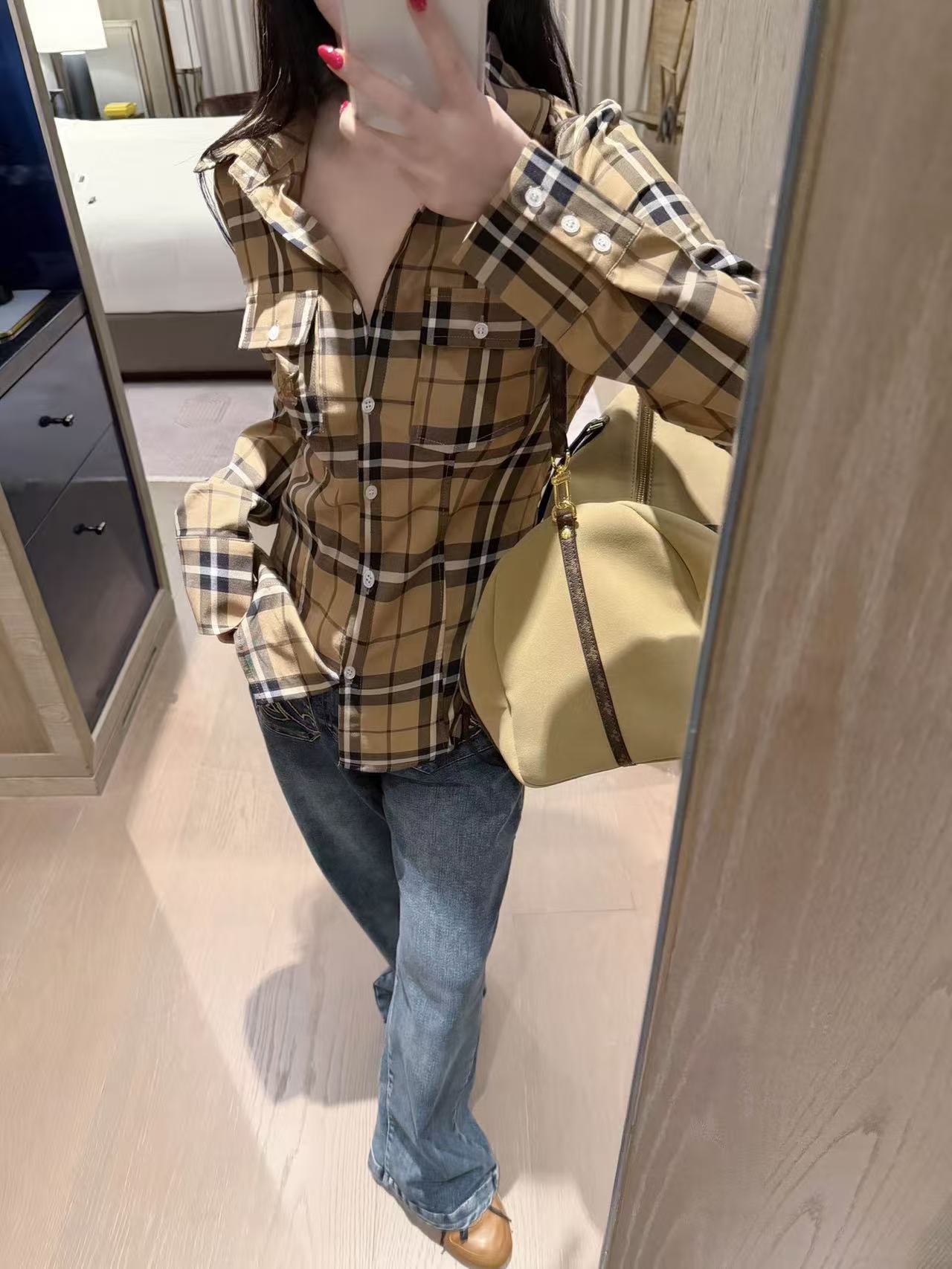 BUR8ERRY ウォーホース チェックポケットシャツ【50％割引+送料無料】