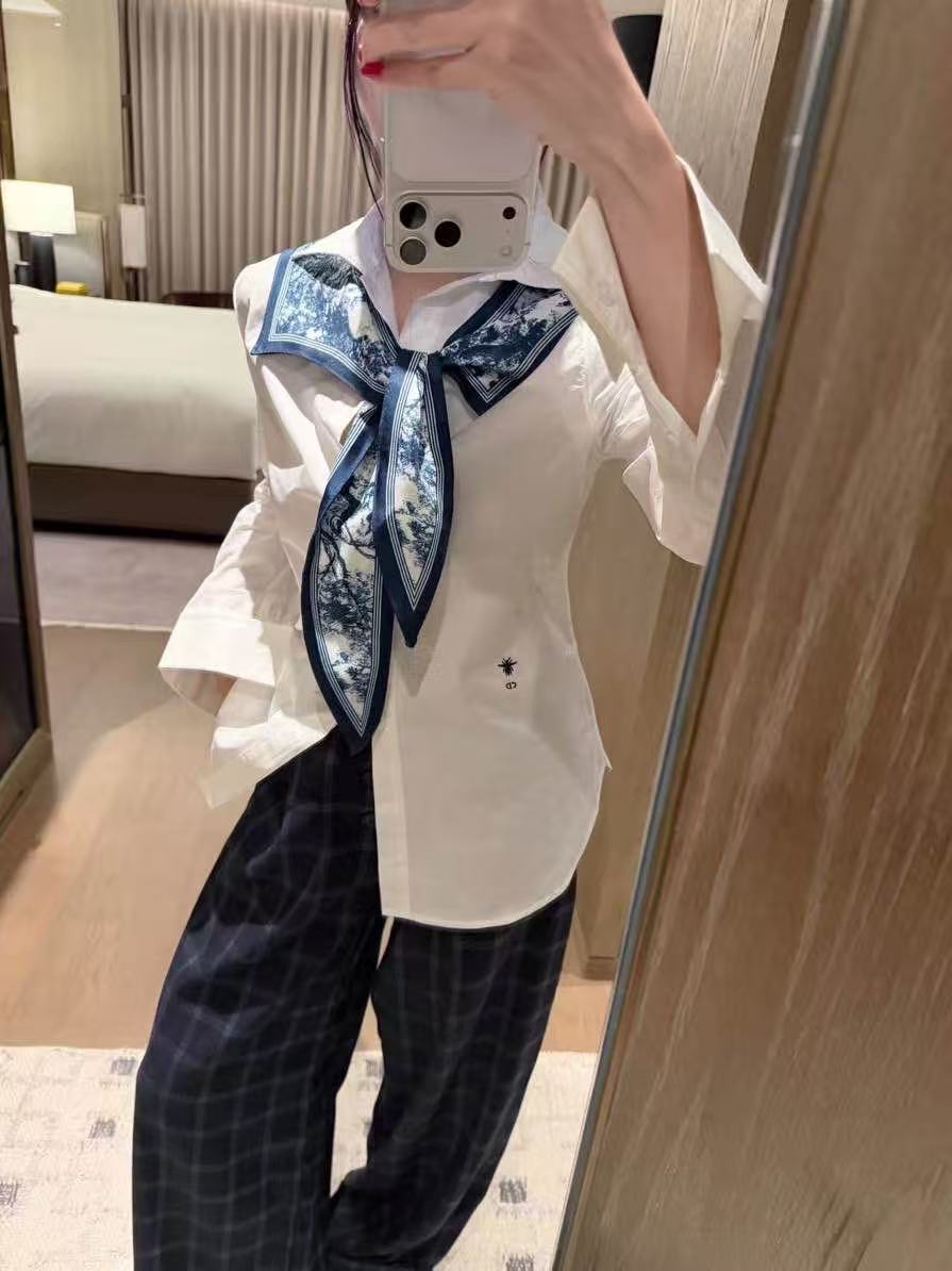 DI0Rスカーフシャツ【50％割引+送料無料】