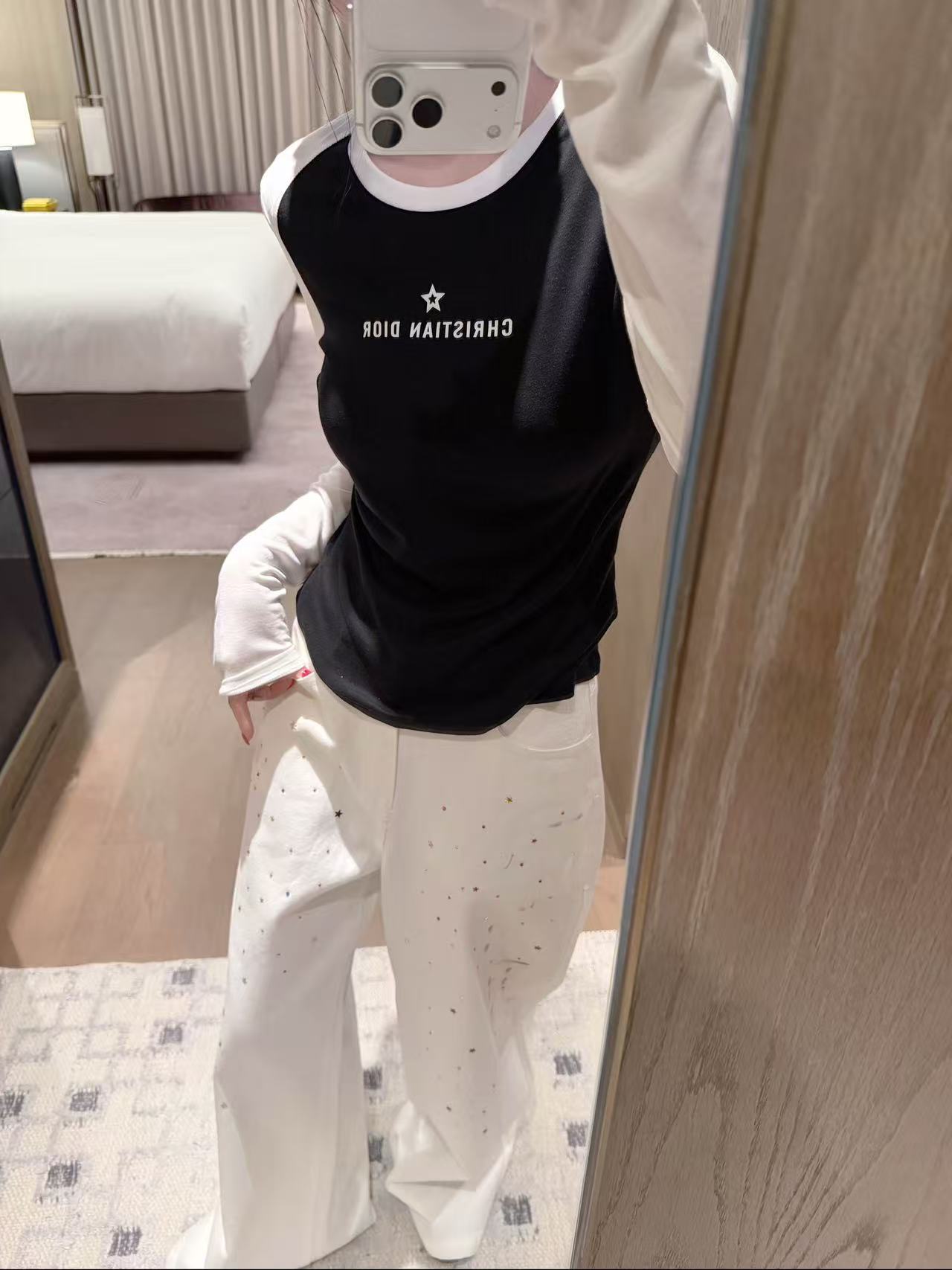 DIOR ファイブポインテッドスター カラーブロック Tシャツ【50％割引+送料無料】