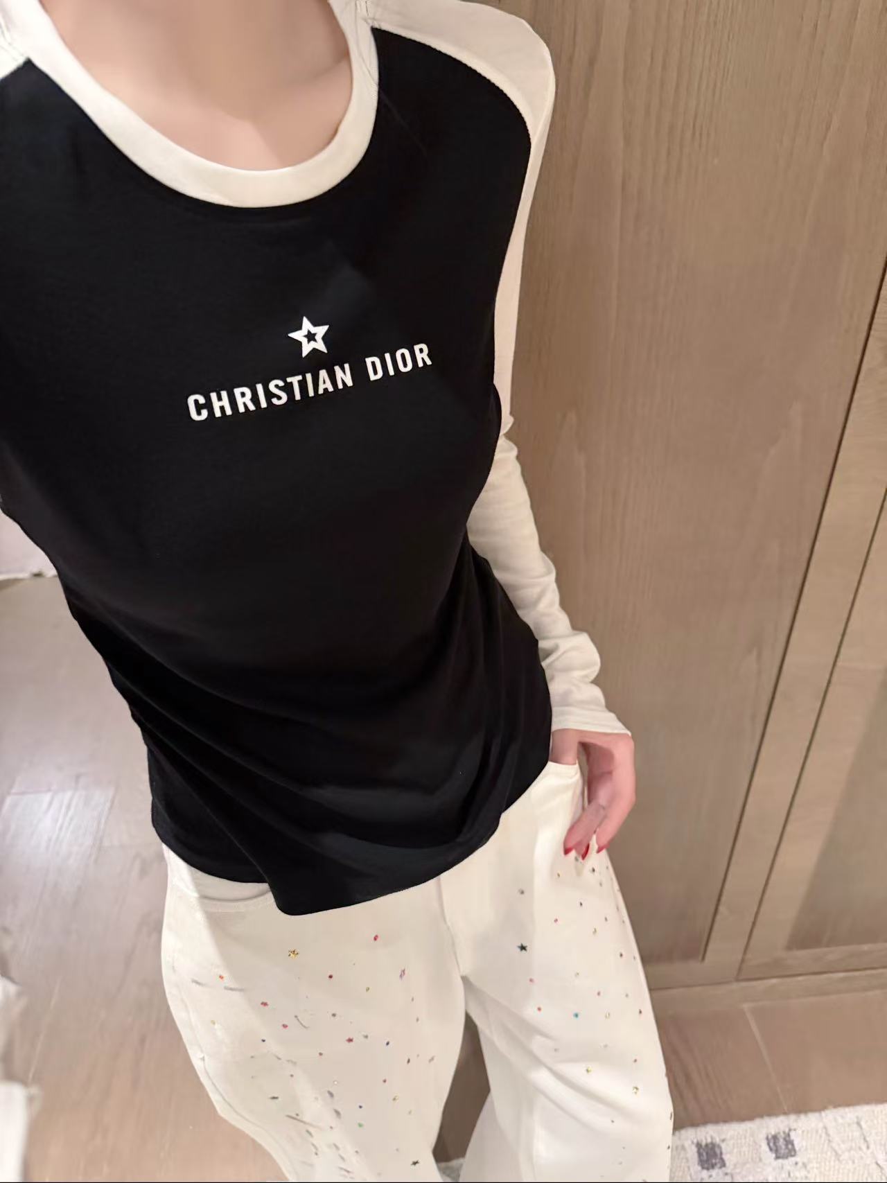 DIOR ファイブポインテッドスター カラーブロック Tシャツ【50％割引+送料無料】