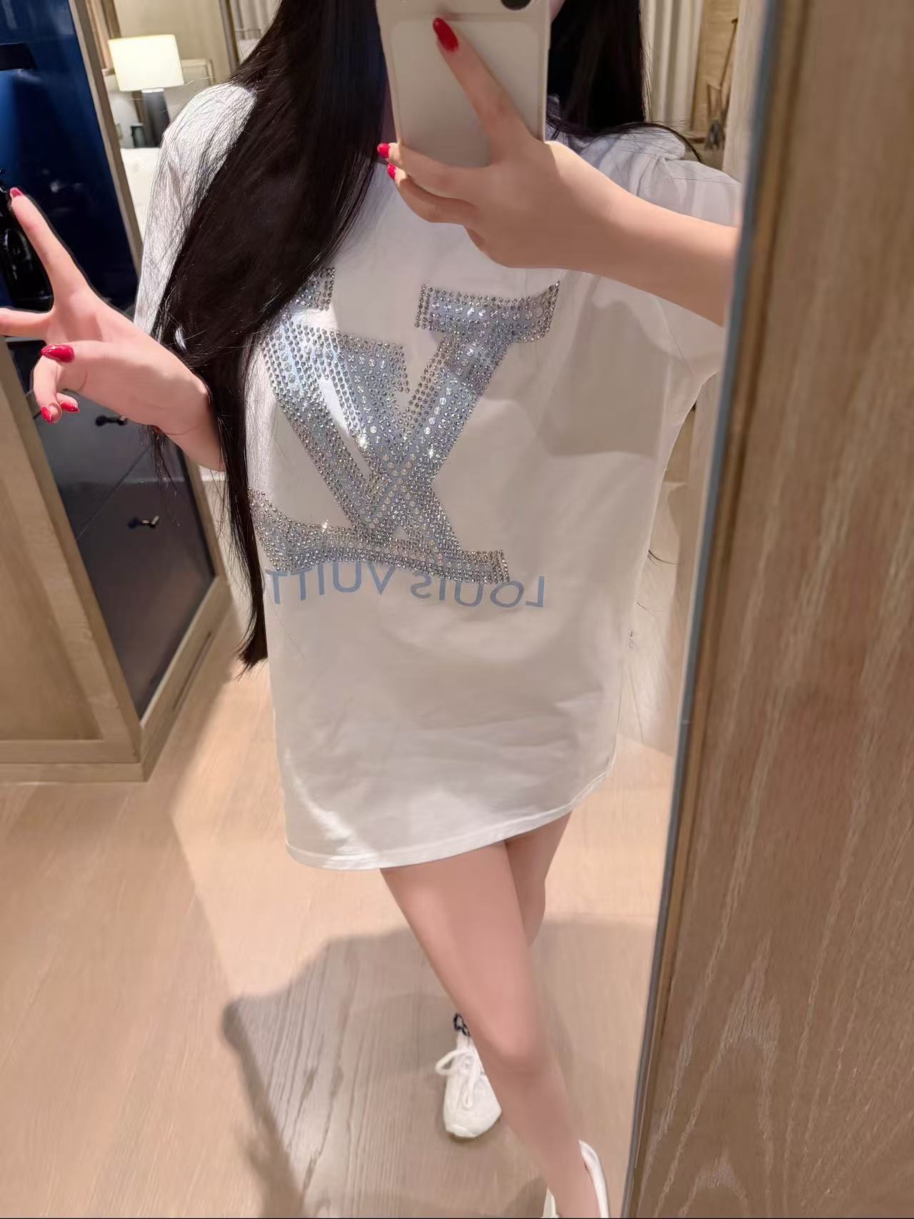 LVラインストーンTシャツ/シャツ【50％割引+送料無料】