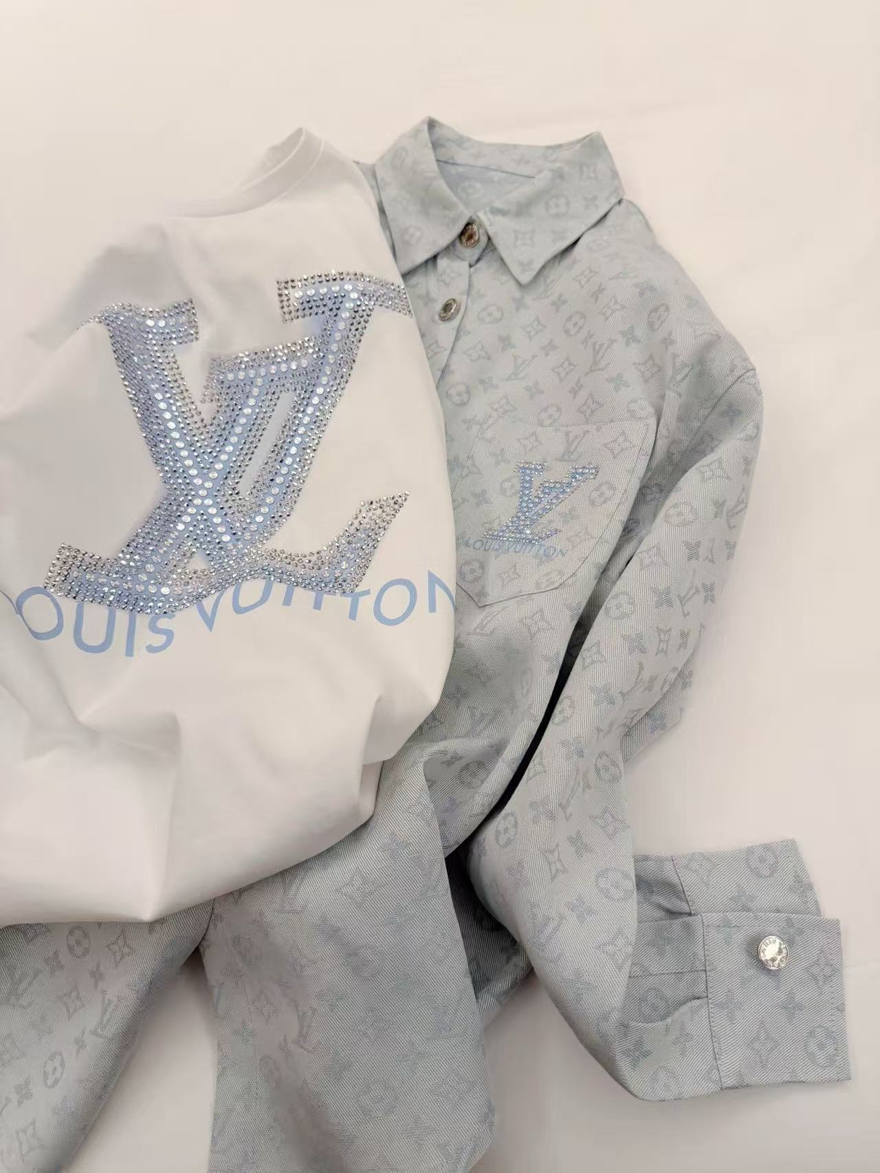 LVラインストーンTシャツ/シャツ【50％割引+送料無料】