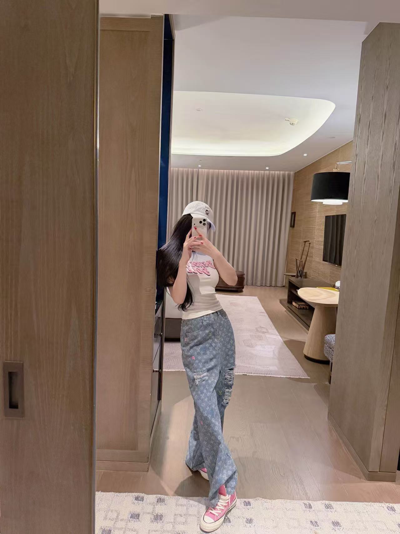 LV リップドジャカードレタージーンズ【50％割引+送料無料】