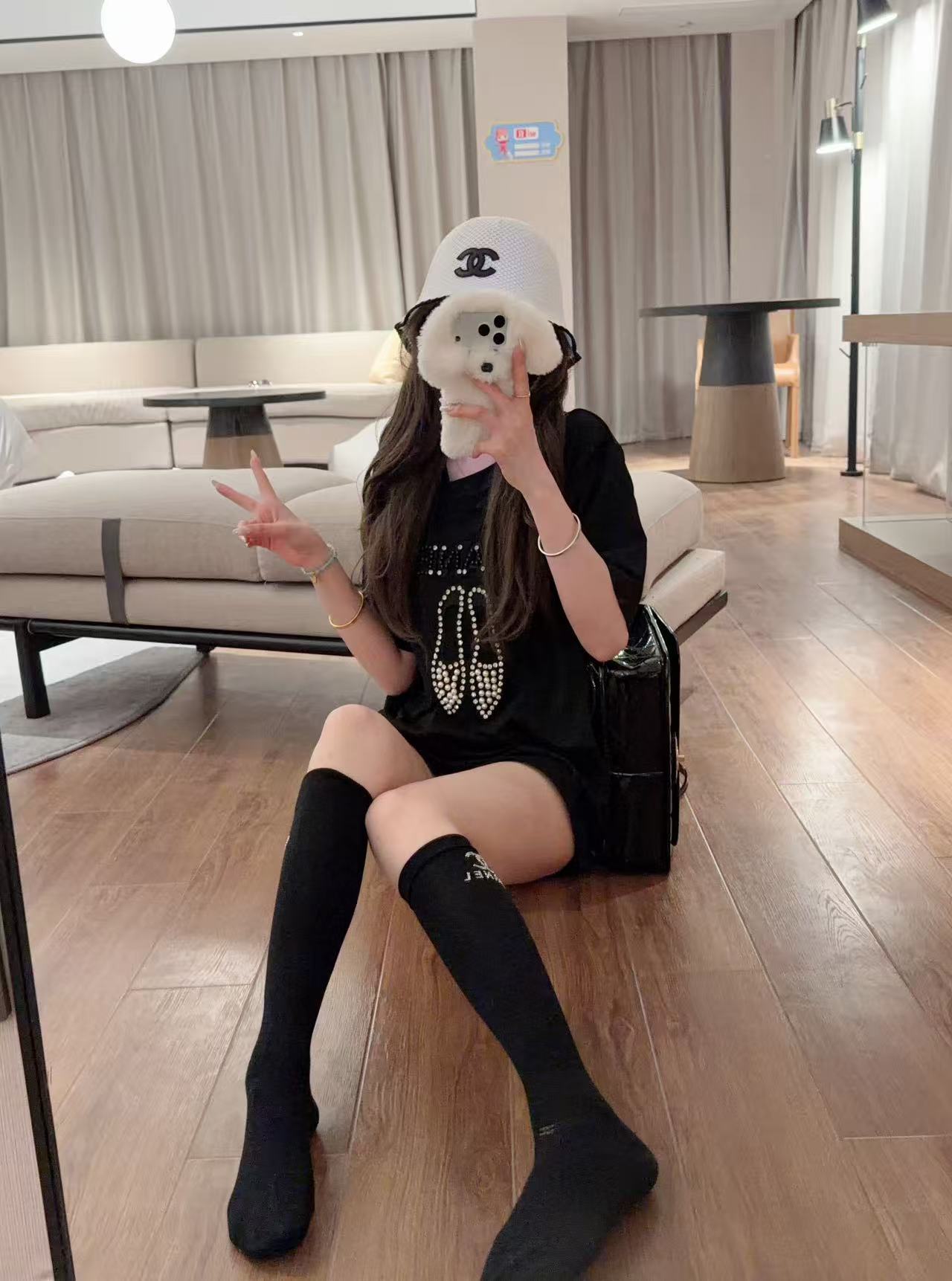 CHANE1 ハイヒールTシャツ+ソックス2点セット【50％割引+送料無料】