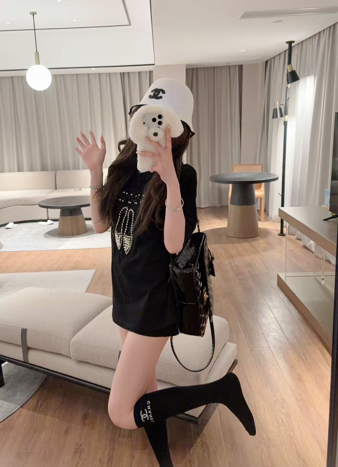 CHANE1 ハイヒールTシャツ+ソックス2点セット【50％割引+送料無料】