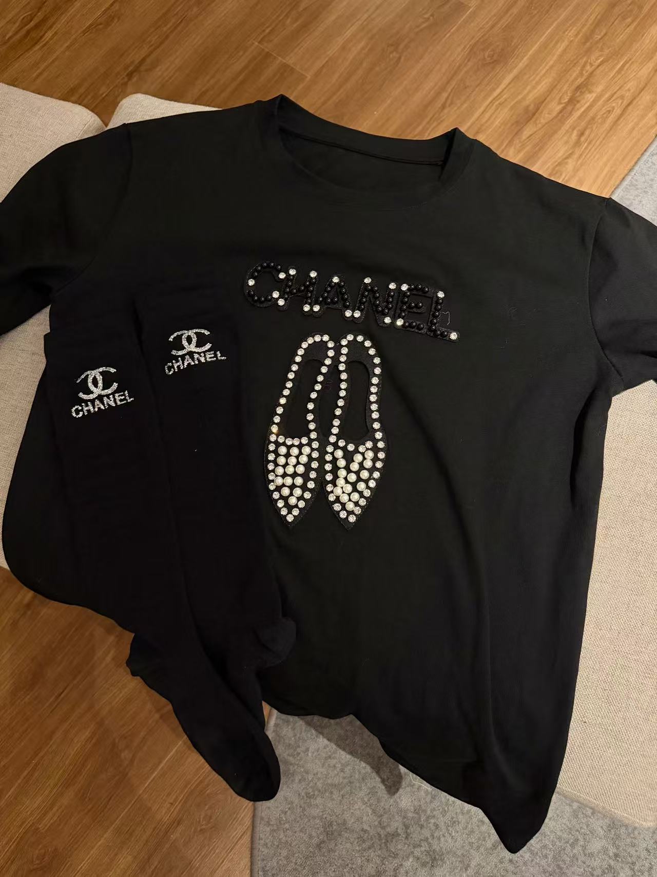 CHANE1 ハイヒールTシャツ+ソックス2点セット【50％割引+送料無料】