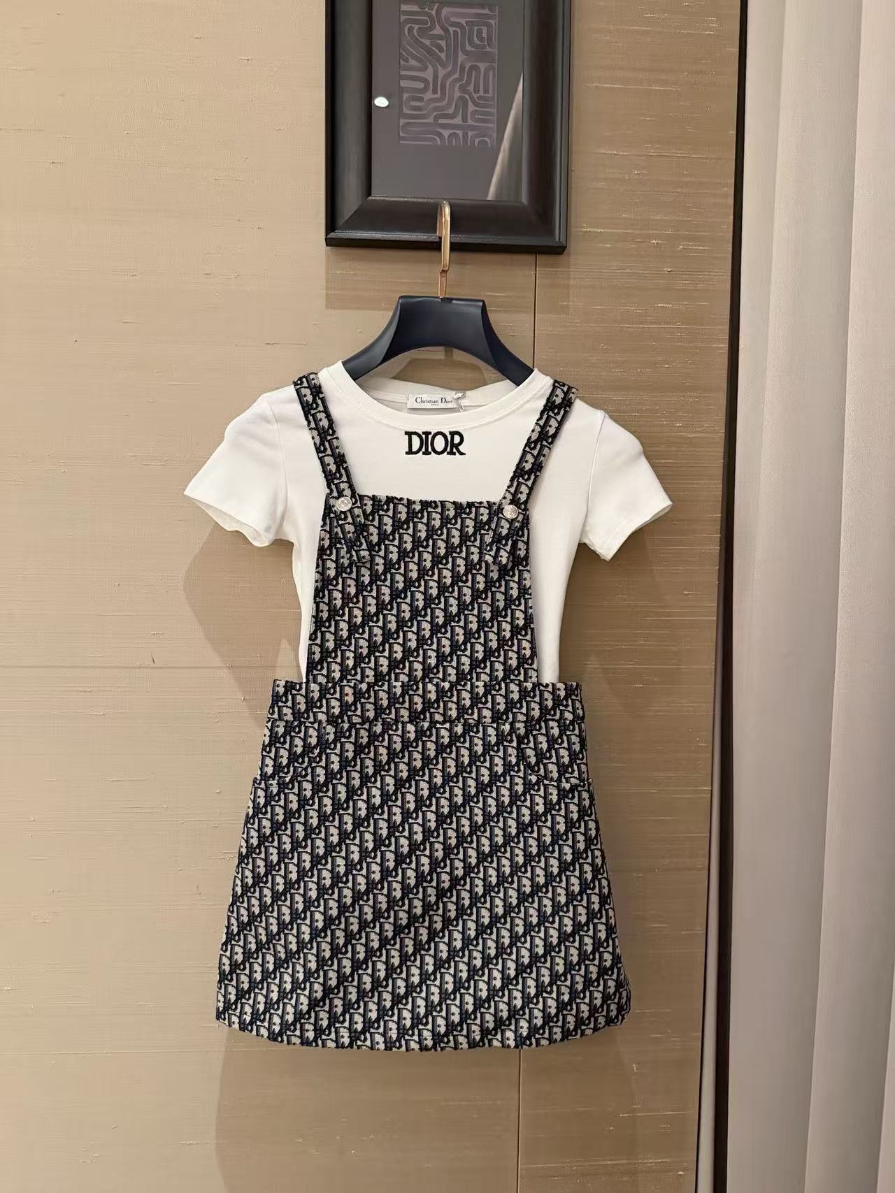 DIOR シンプルレター Tシャツ + ドレス ツーピースセット【50％割引+送料無料】