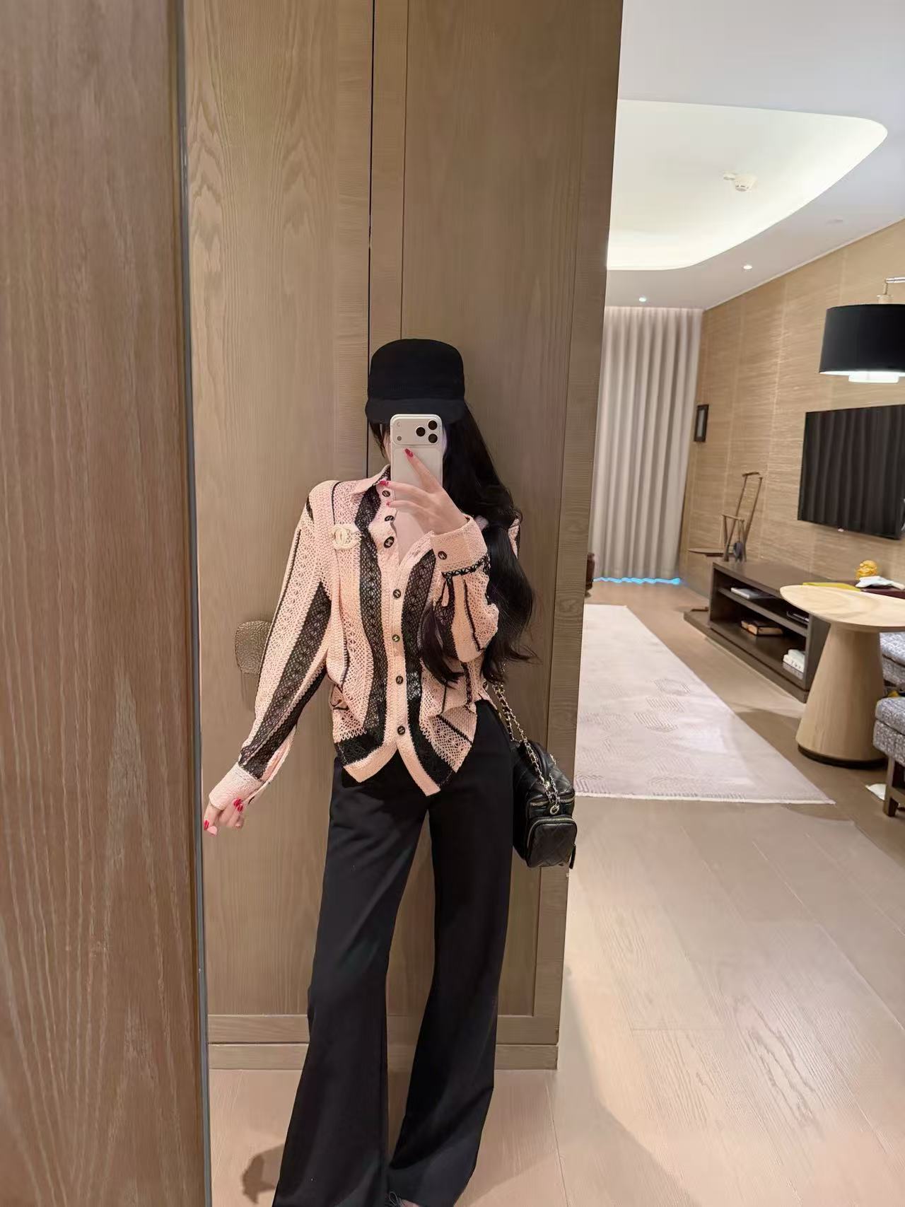 CHANE1 ダブルC レースブラウス【50％割引+送料無料】