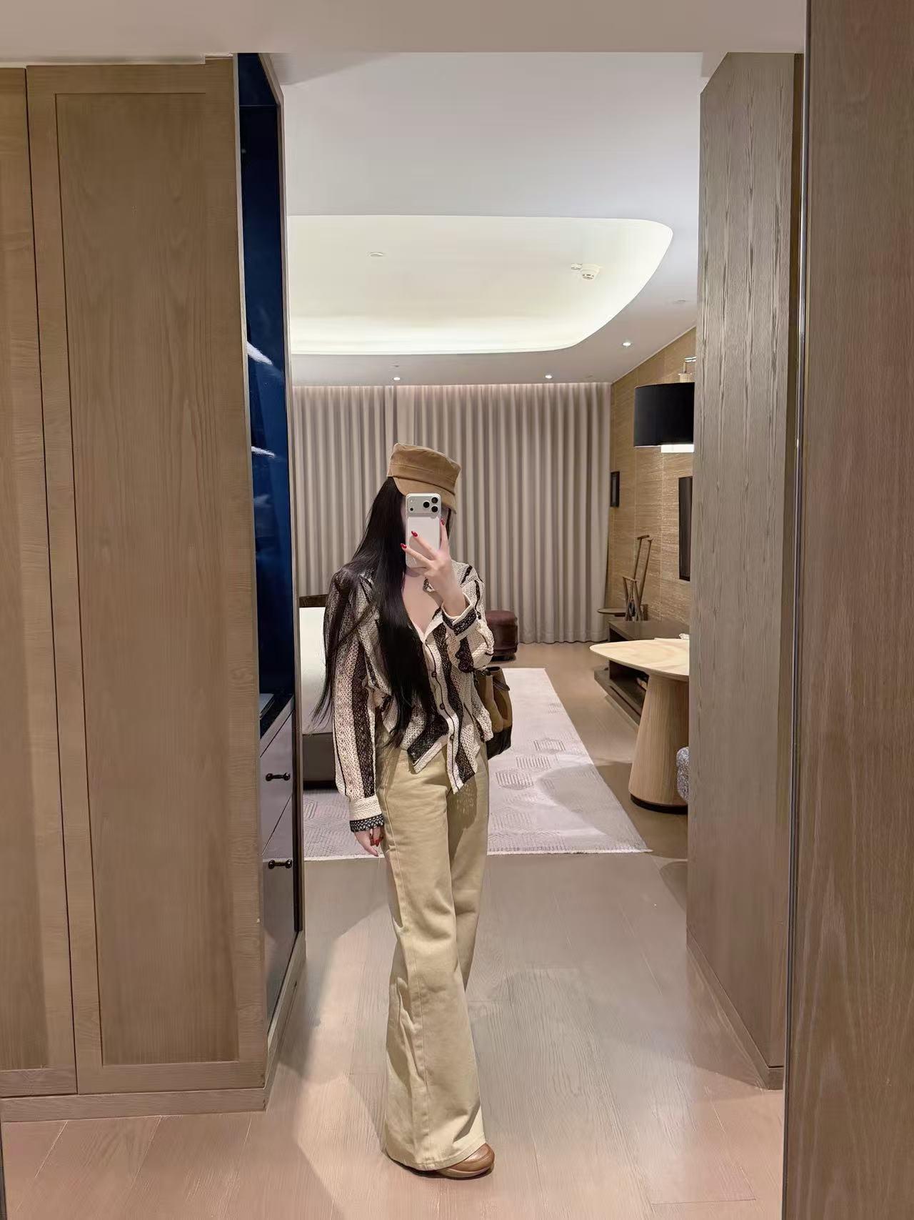 CHANE1 ダブルC レースブラウス【50％割引+送料無料】