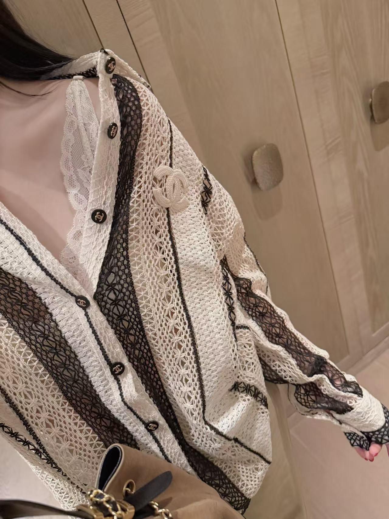 CHANE1 ダブルC レースブラウス【50％割引+送料無料】