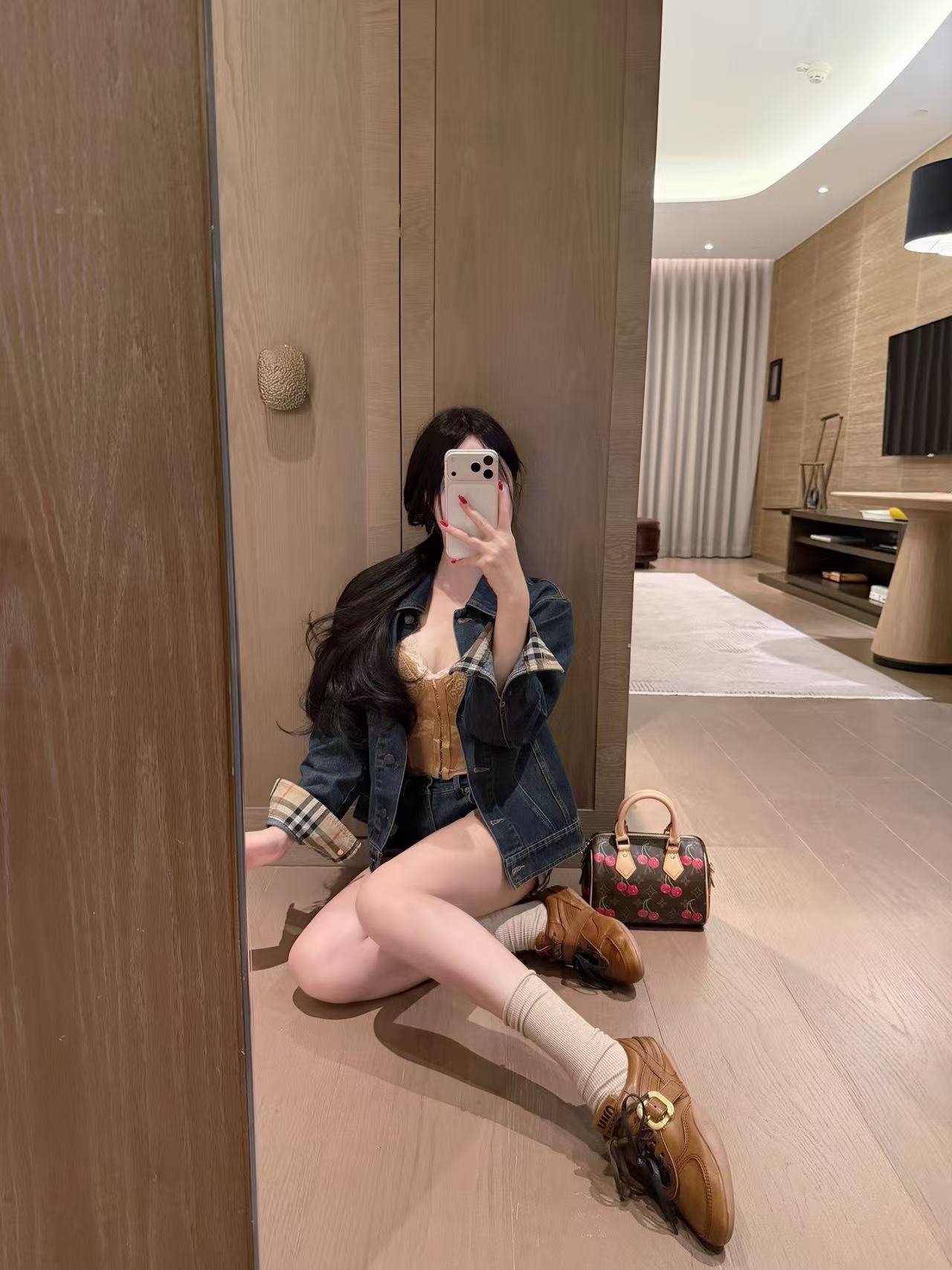 BUR8ERRY デニムジャケット＆ショーツ ツーピースセット【50％割引+送料無料】