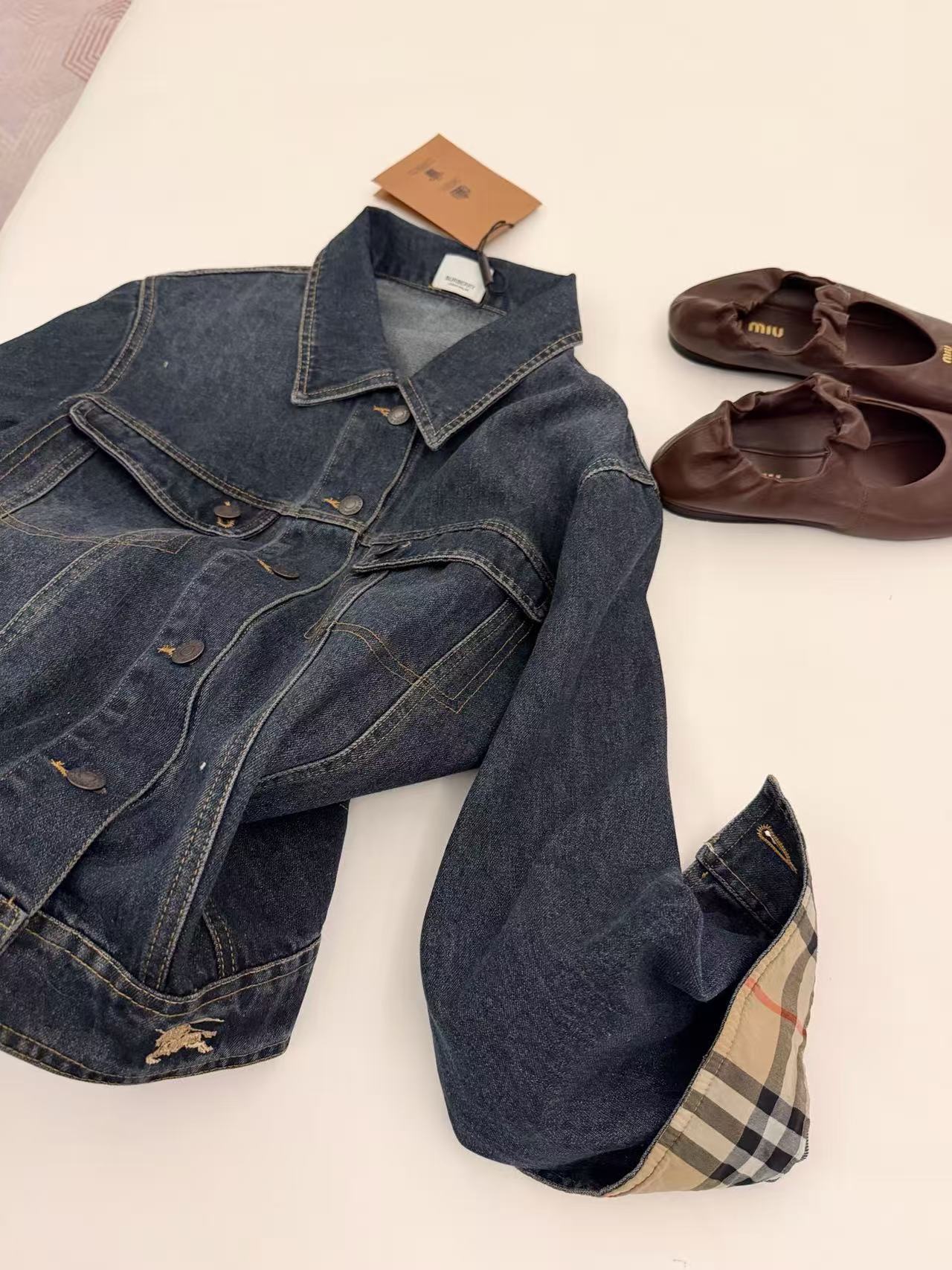 BUR8ERRY デニムジャケット＆ショーツ ツーピースセット【50％割引+送料無料】