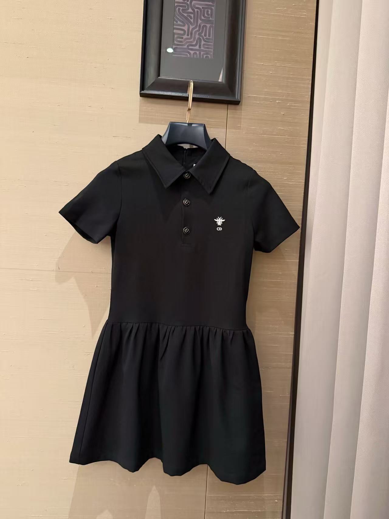 DIOR エンブロイダリー ビー ショートスリーブ ドレス【50％割引+送料無料】