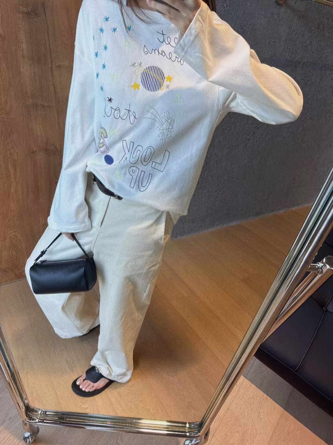 CHANE1 刺繍ダブルCレターTシャツ【50％割引+送料無料】