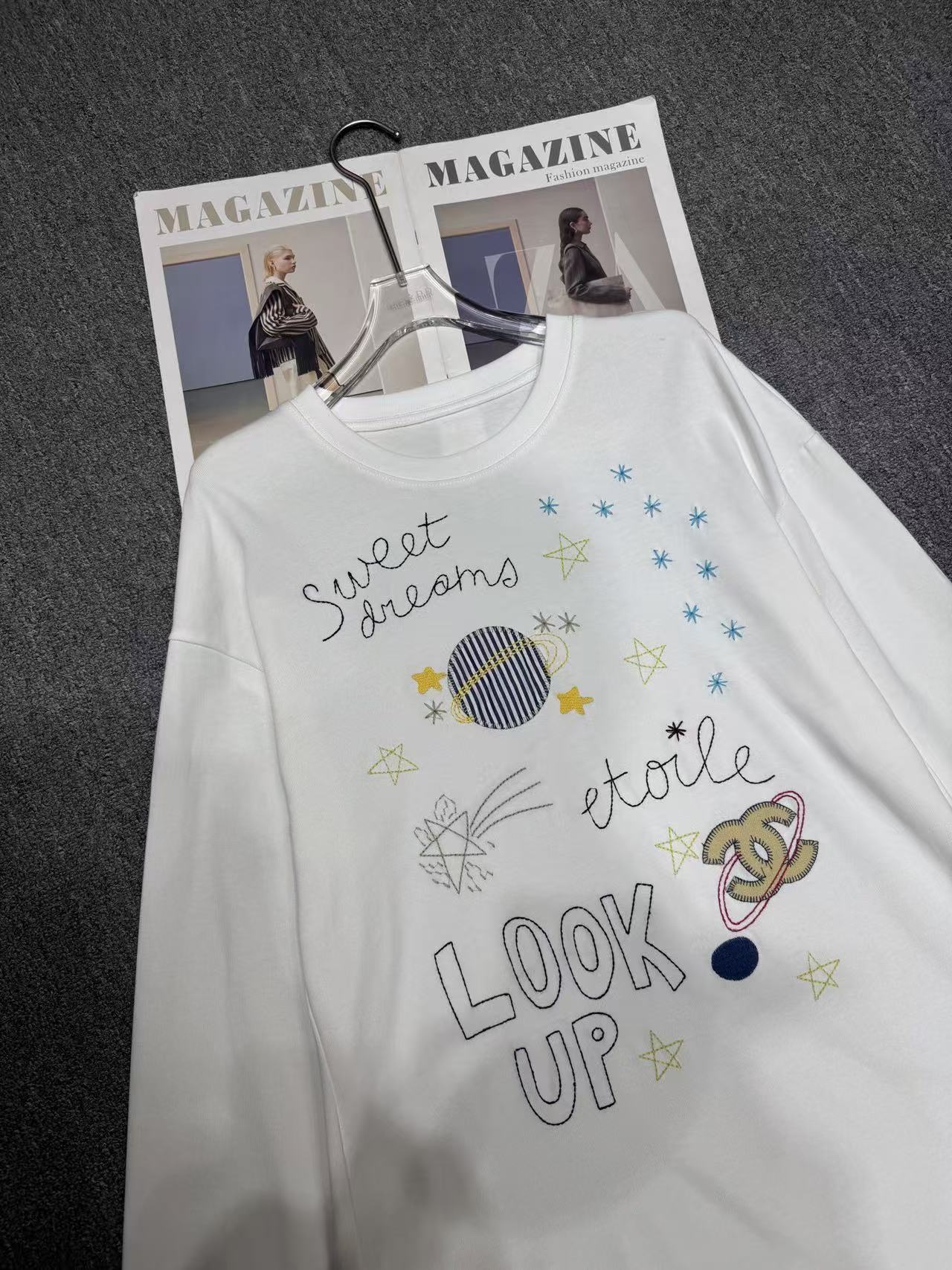 CHANE1 刺繍ダブルCレターTシャツ【50％割引+送料無料】