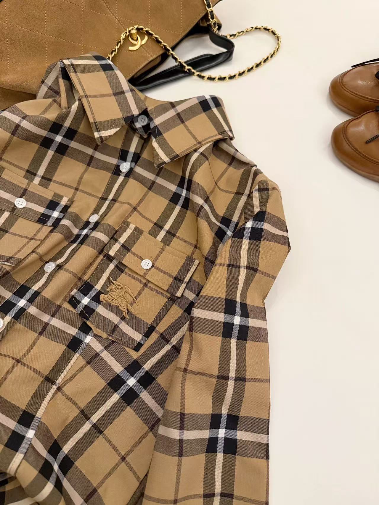 BUR8ERRY ウォーホース チェックポケットシャツ【50％割引+送料無料】