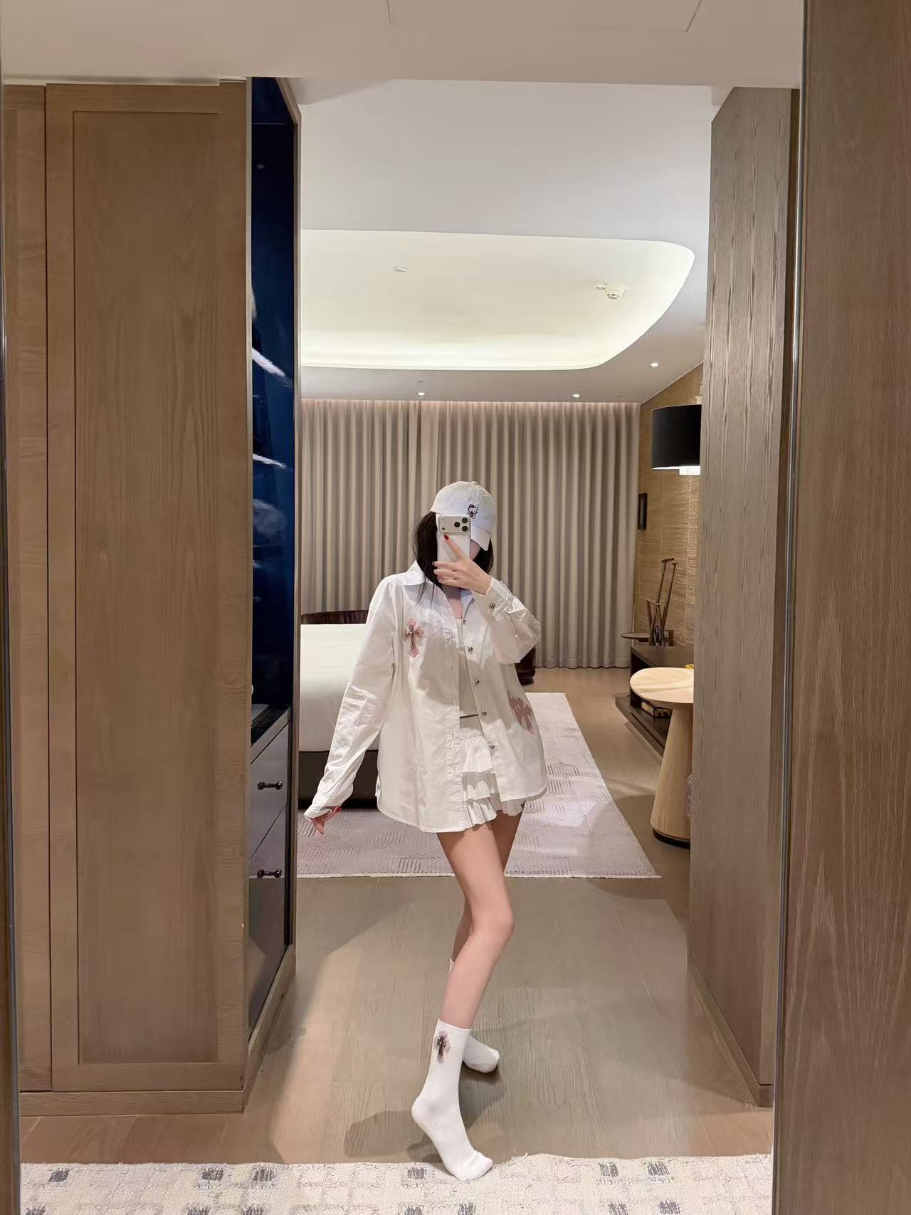 Chr0me Hearts 刺繍シャツとソックスのツーピースセット【50％割引+送料無料】