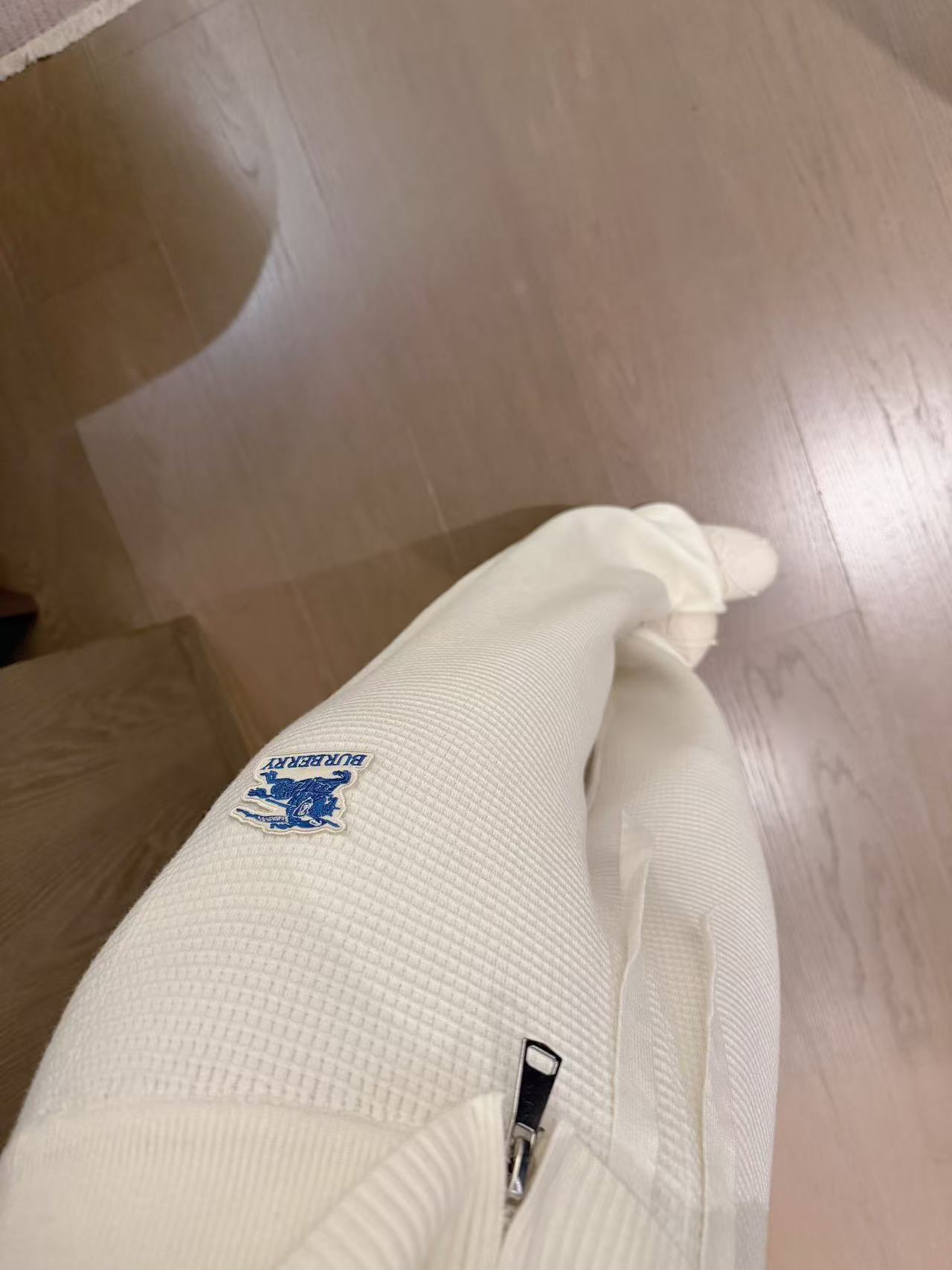 BUR8ERRY ウォーホース パーカー + パンツ ツーピースセット【50％割引+送料無料】